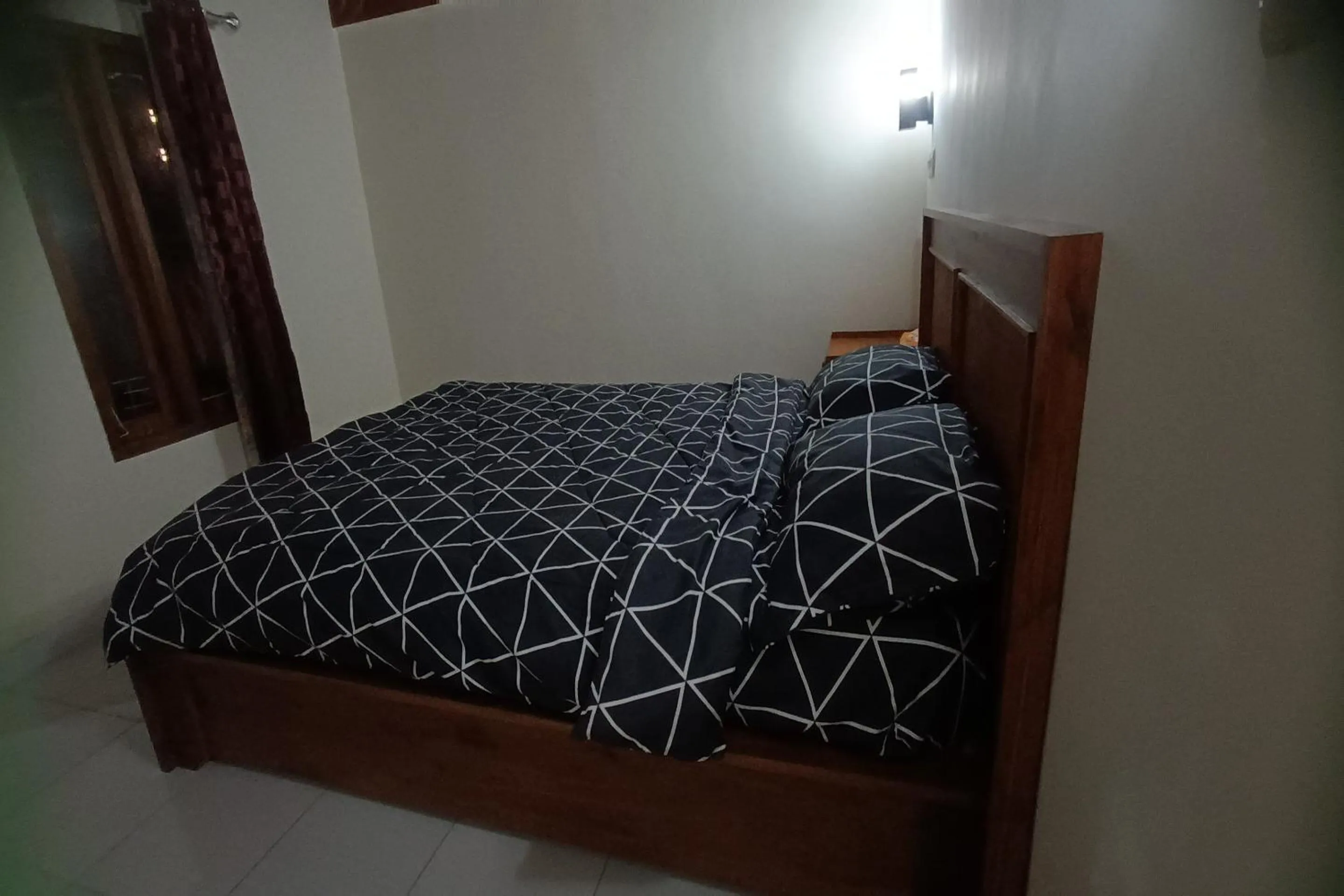 Bedroom, Bed in OYO 93766 Bunga Homestay Near Taman Lembah
