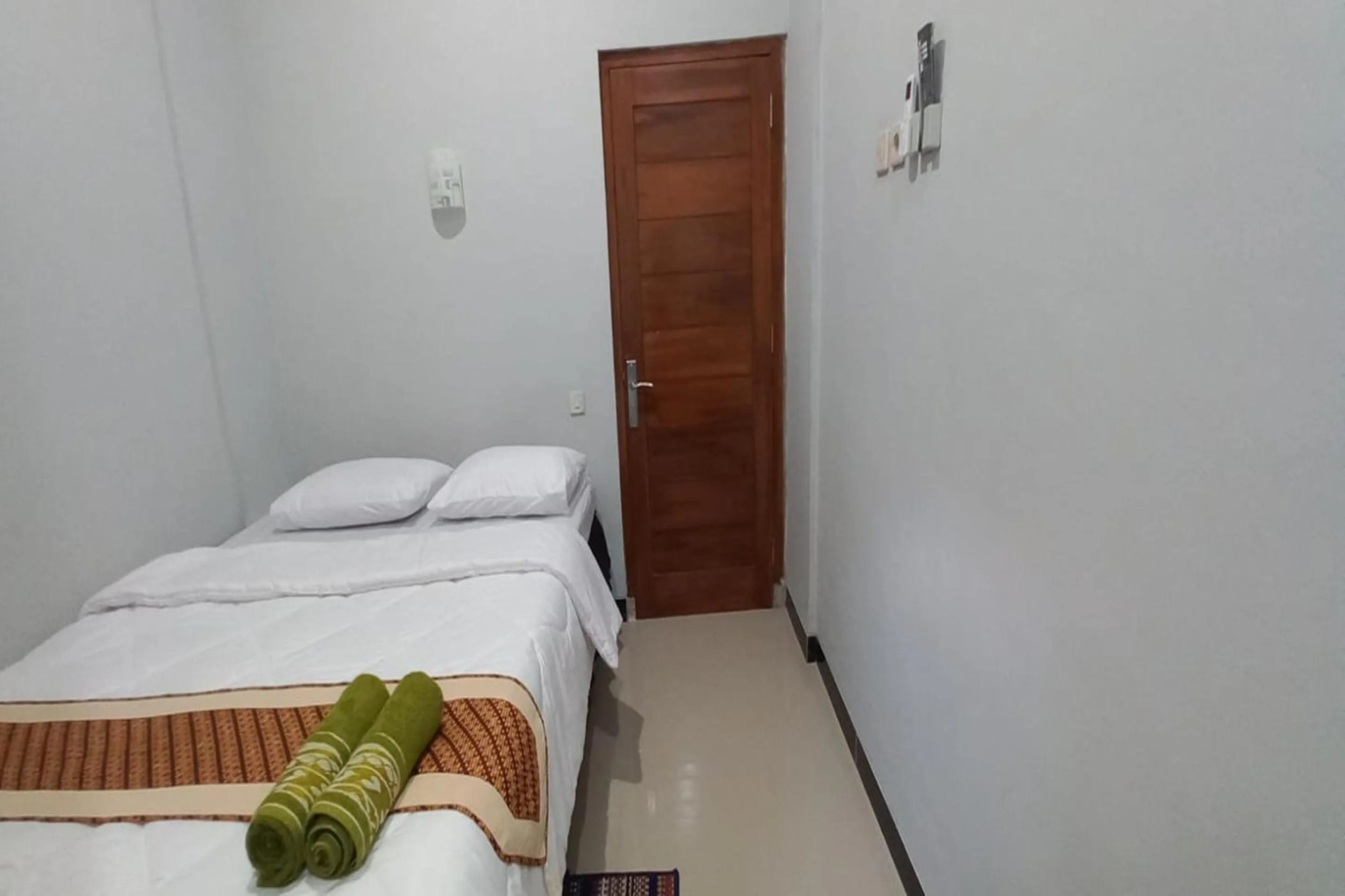 Bedroom, Bed in Hotel O Setia Budi Guest House 2