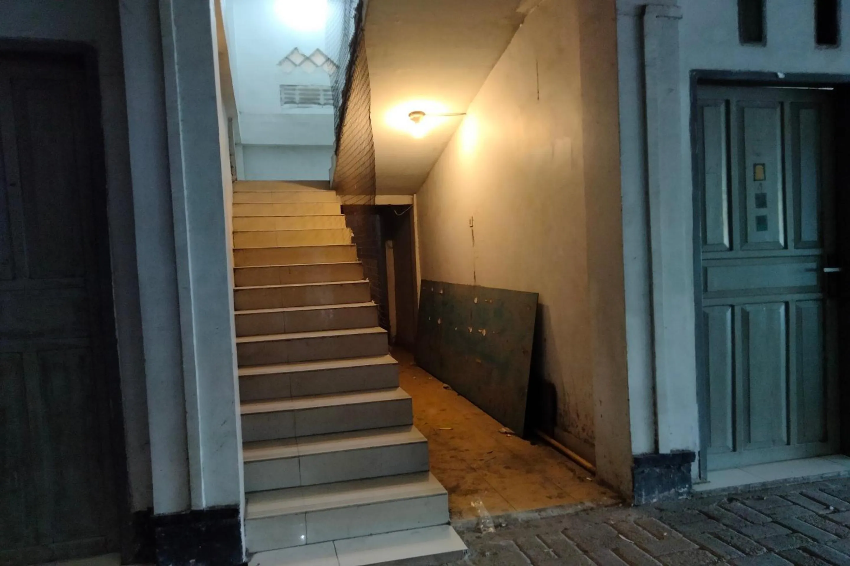 Lobby or reception in OYO 93774 Khaira Kos Dan PenginapanNearYani Heahlerr