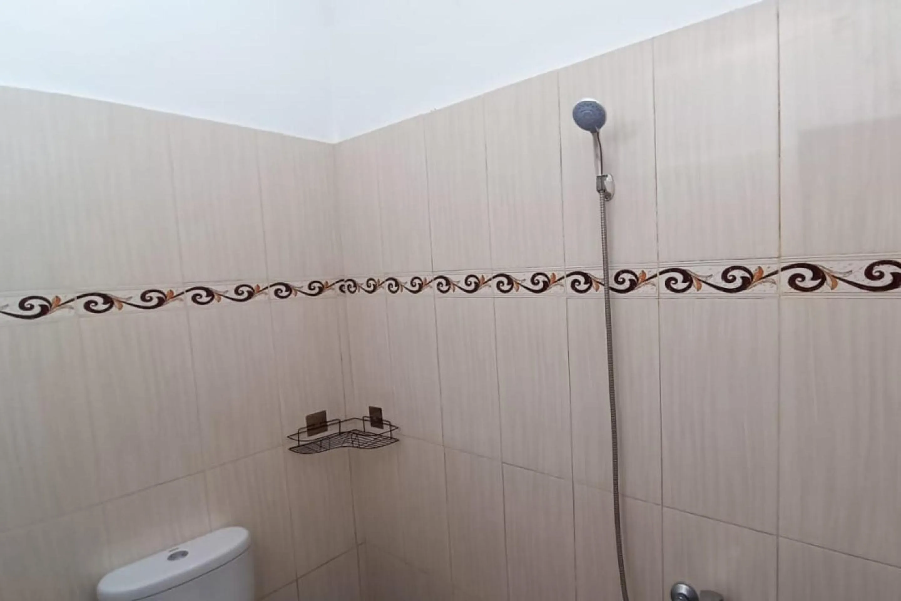 Bathroom in Hotel O Bumi Tenang Homestay