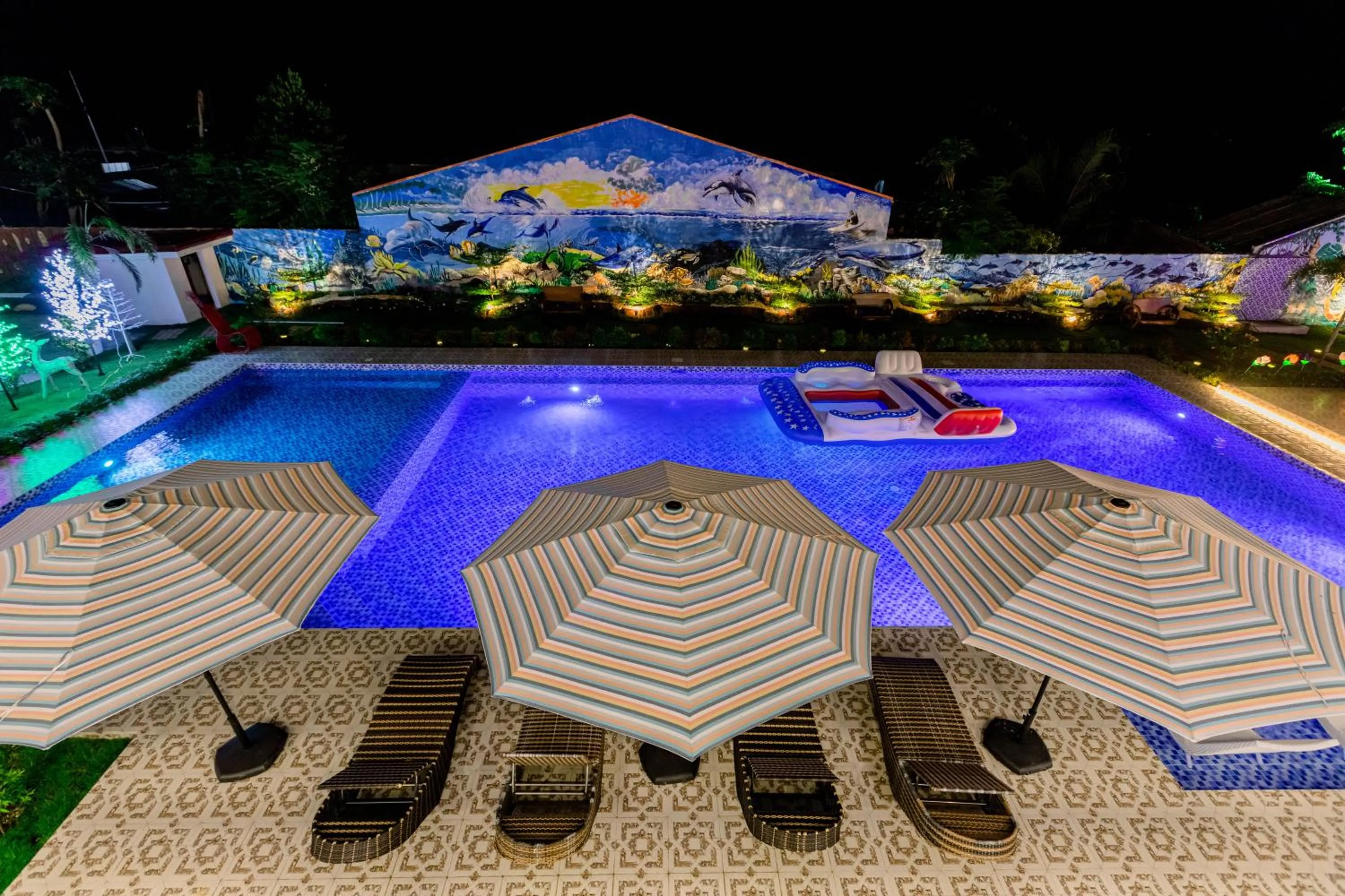 Night in Sonrisa Resort De Playa by Hiverooms