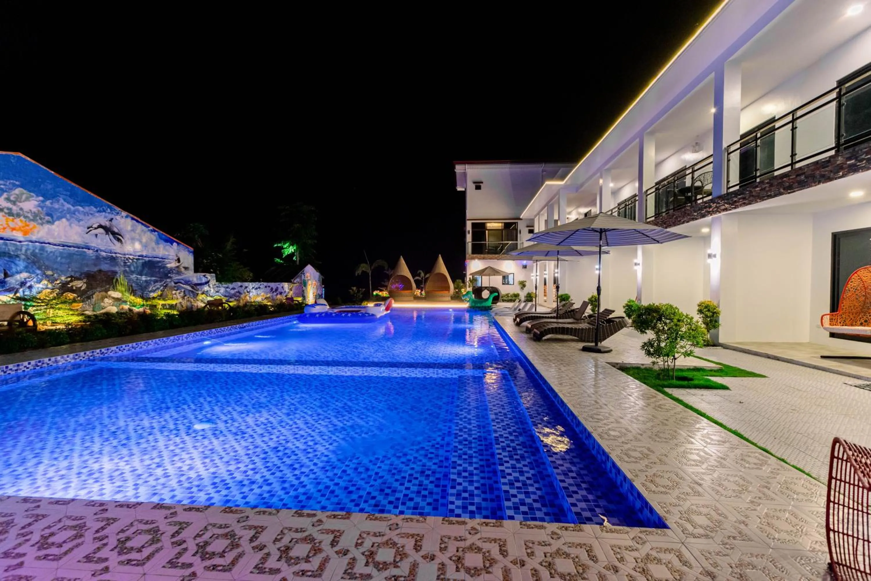 Night in Sonrisa Resort De Playa by Hiverooms