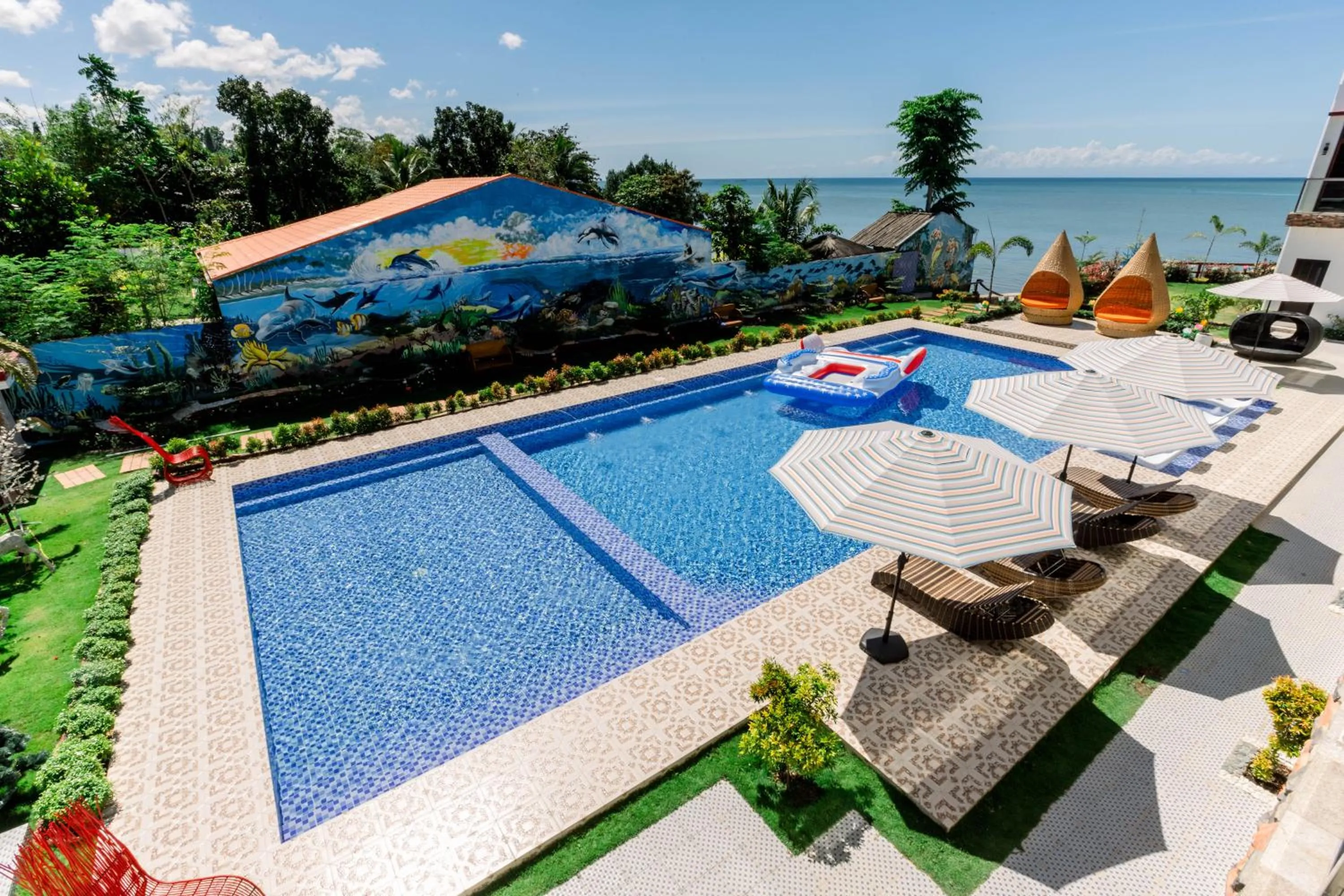 Day in Sonrisa Resort De Playa by Hiverooms