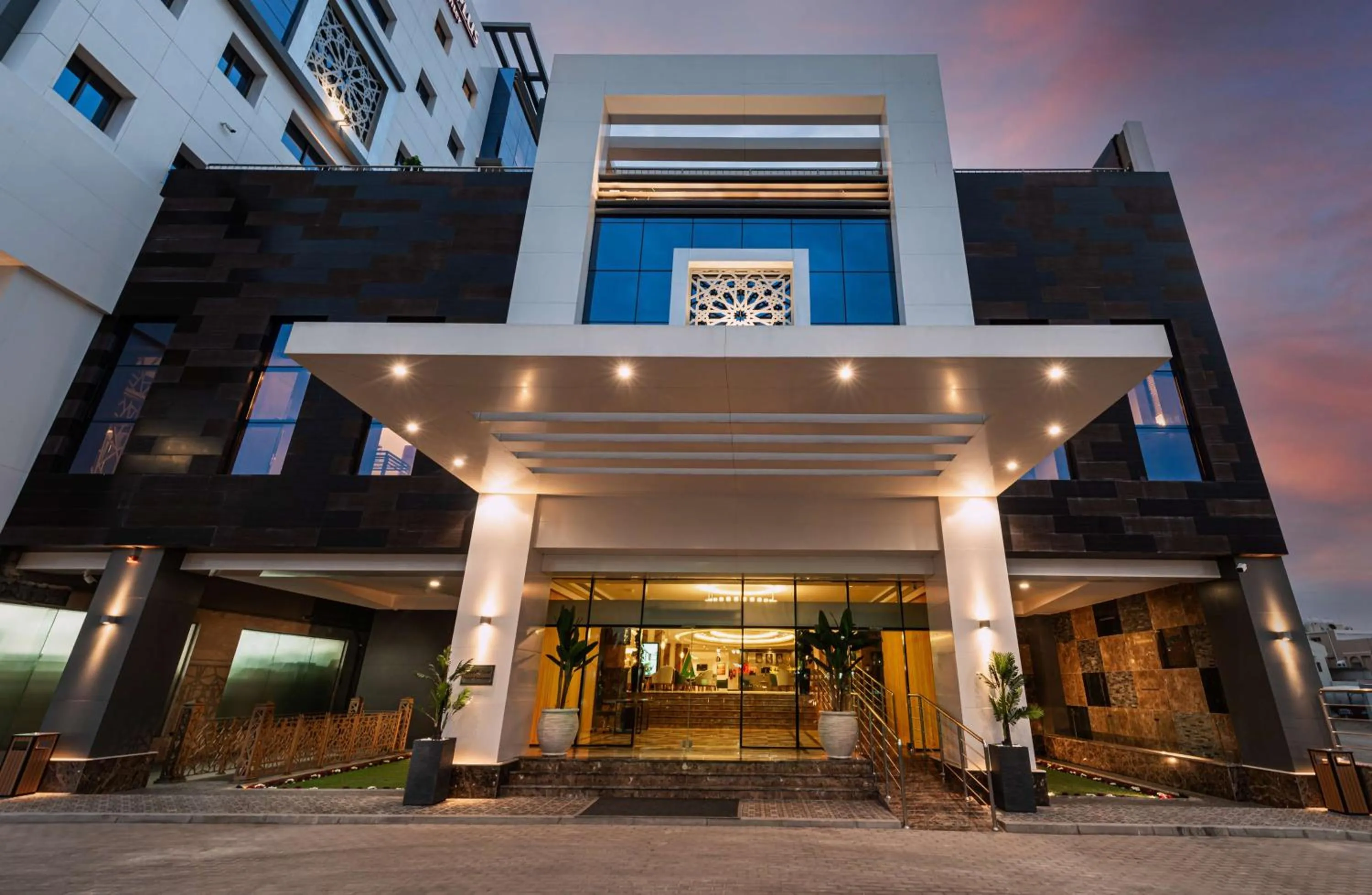 Property building in Best Western Plus Tabuk City Center