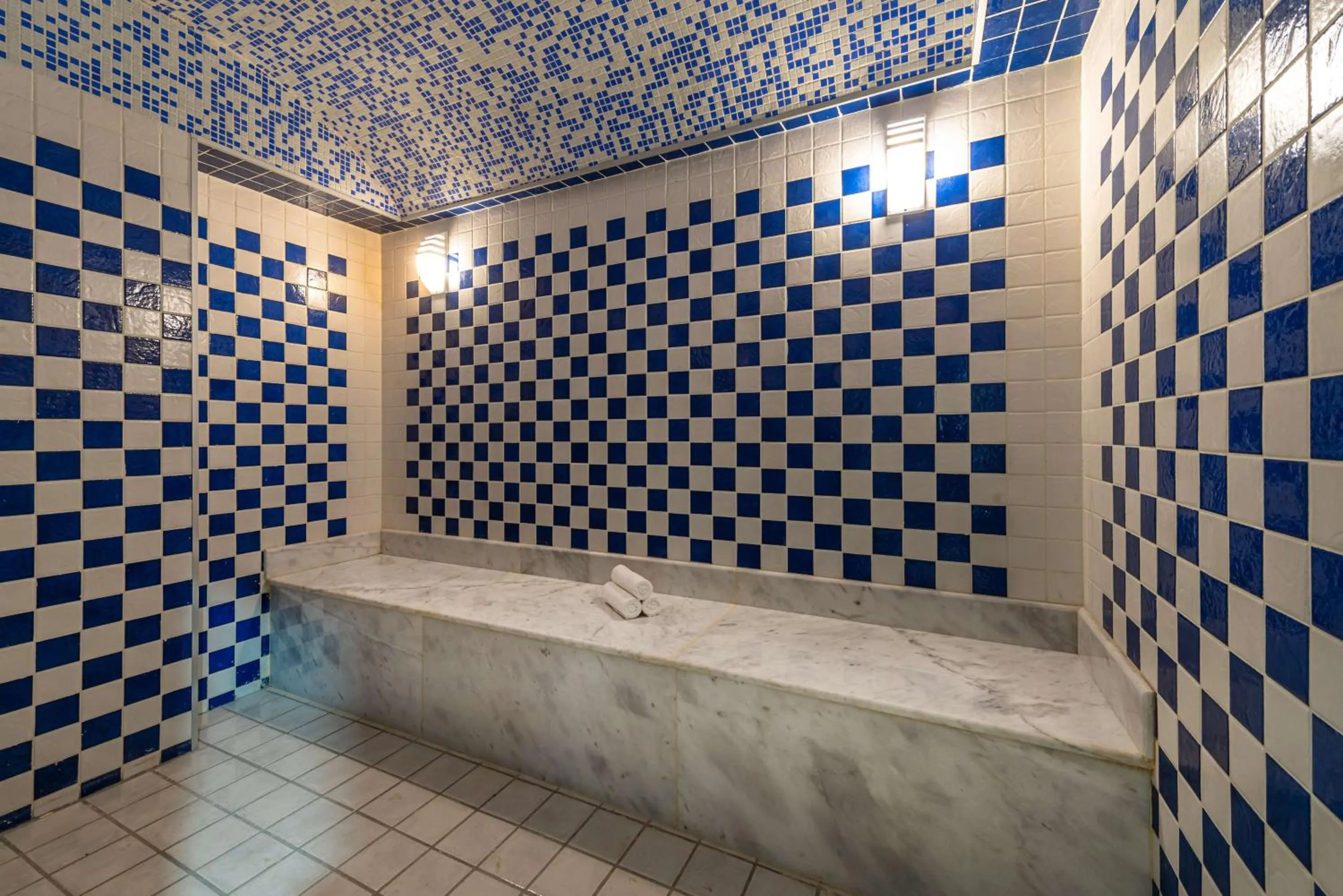 Spa and wellness centre/facilities in Best Western Plus Tabuk City Center