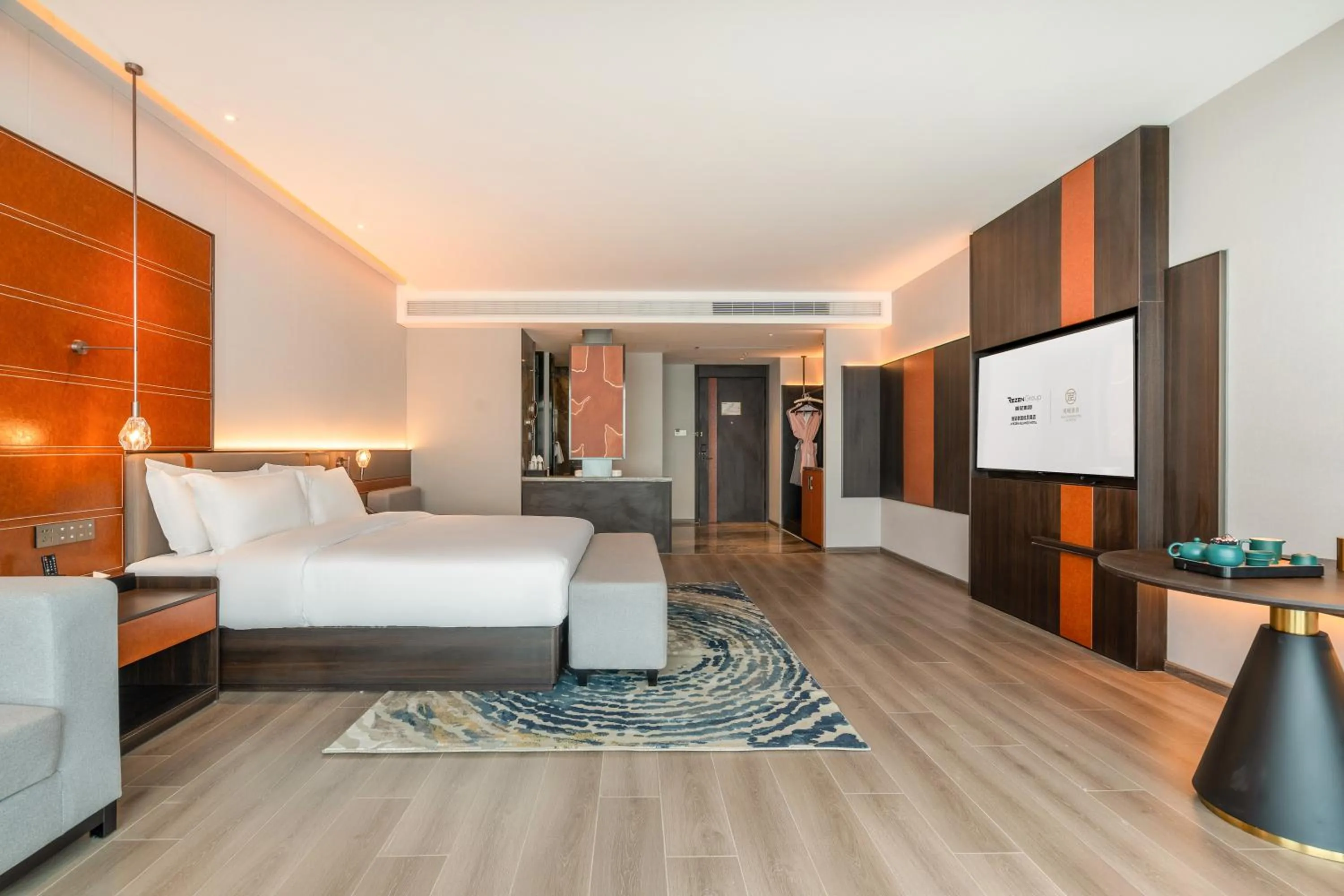 Photo of the whole room, Bed in The Puyan Hotel Hangzhou Jiubao