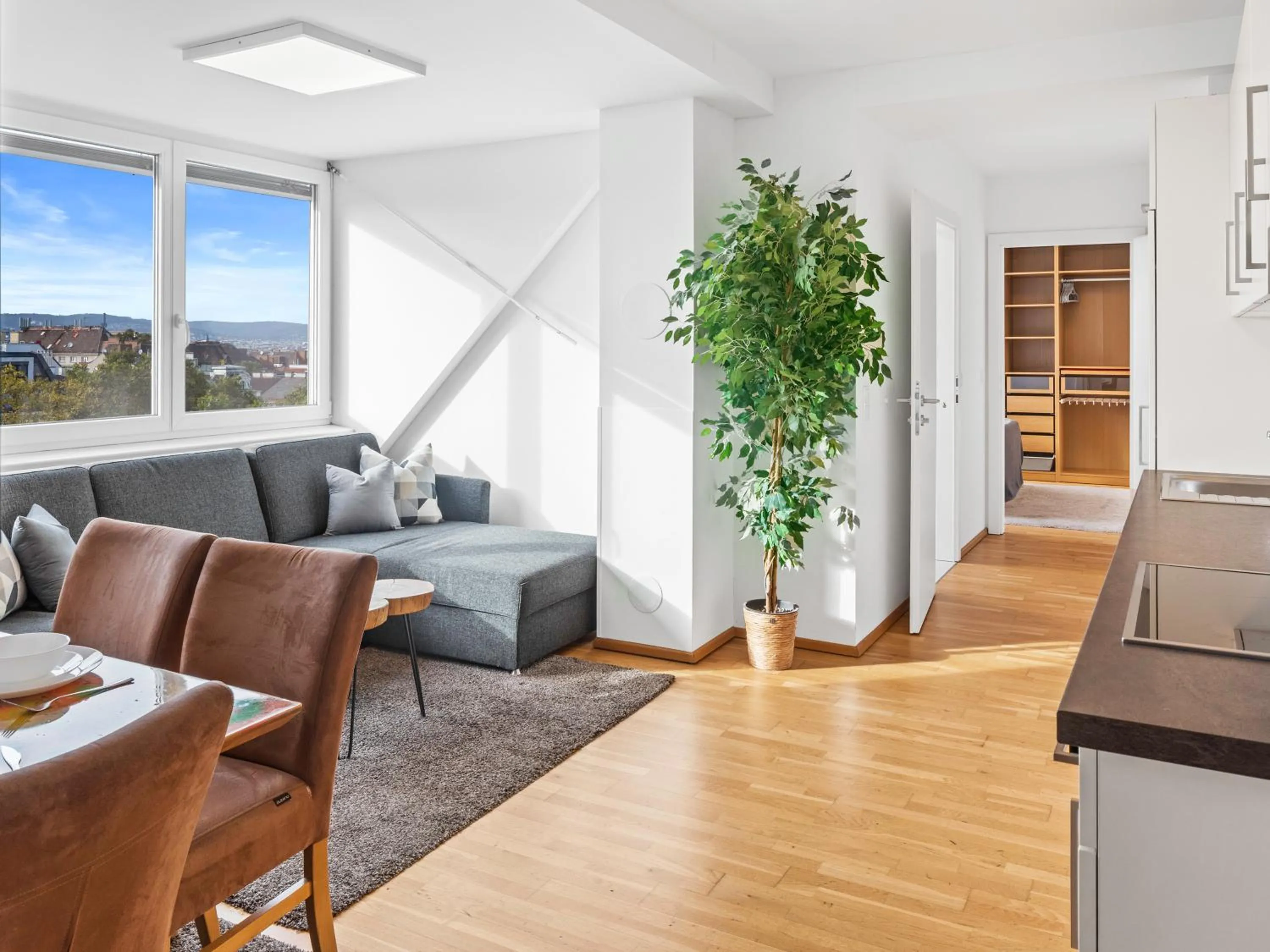 Kitchen or kitchenette in Penthouse Apartments