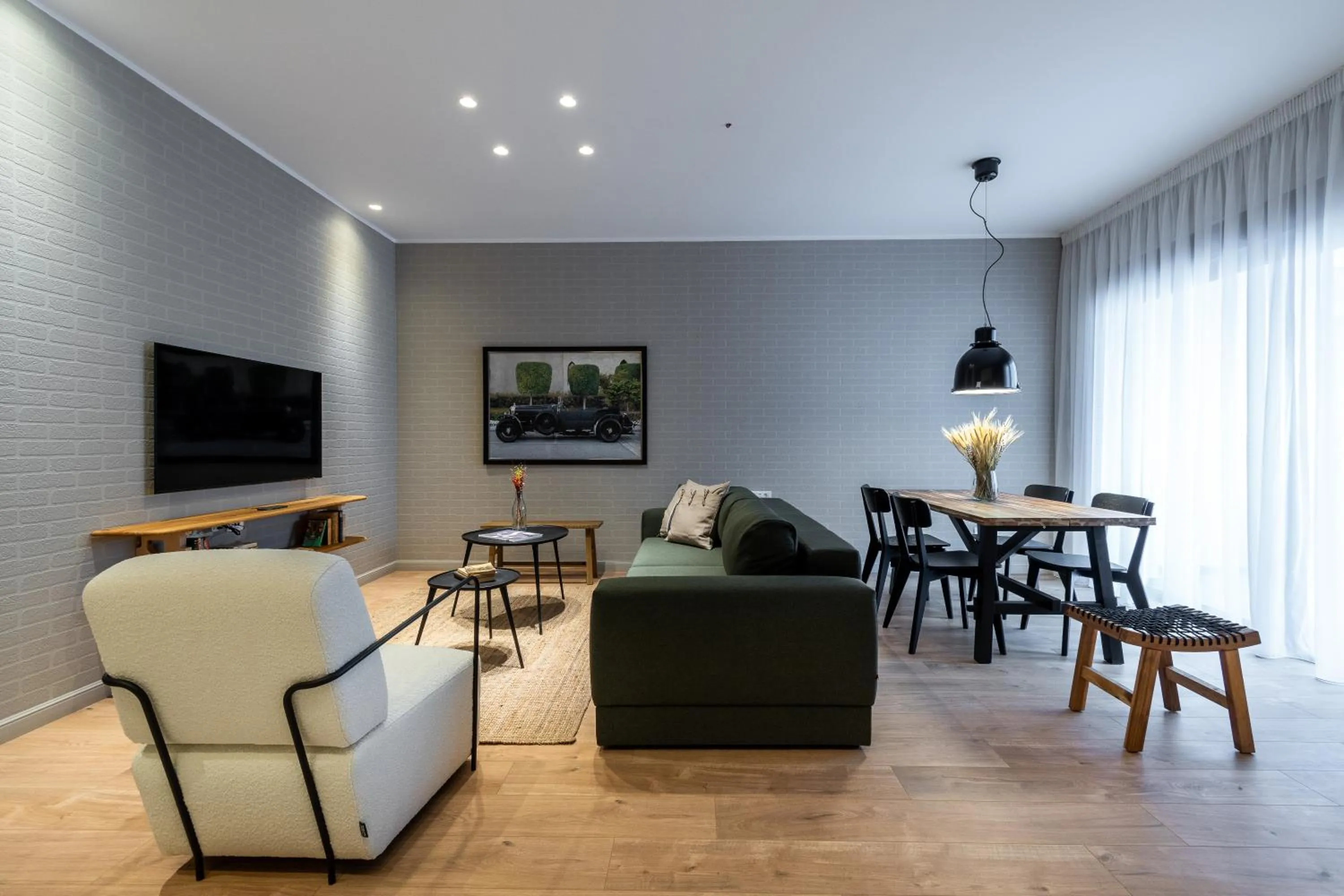 Living room in Maison Bucarest Apartments by Olala Homes