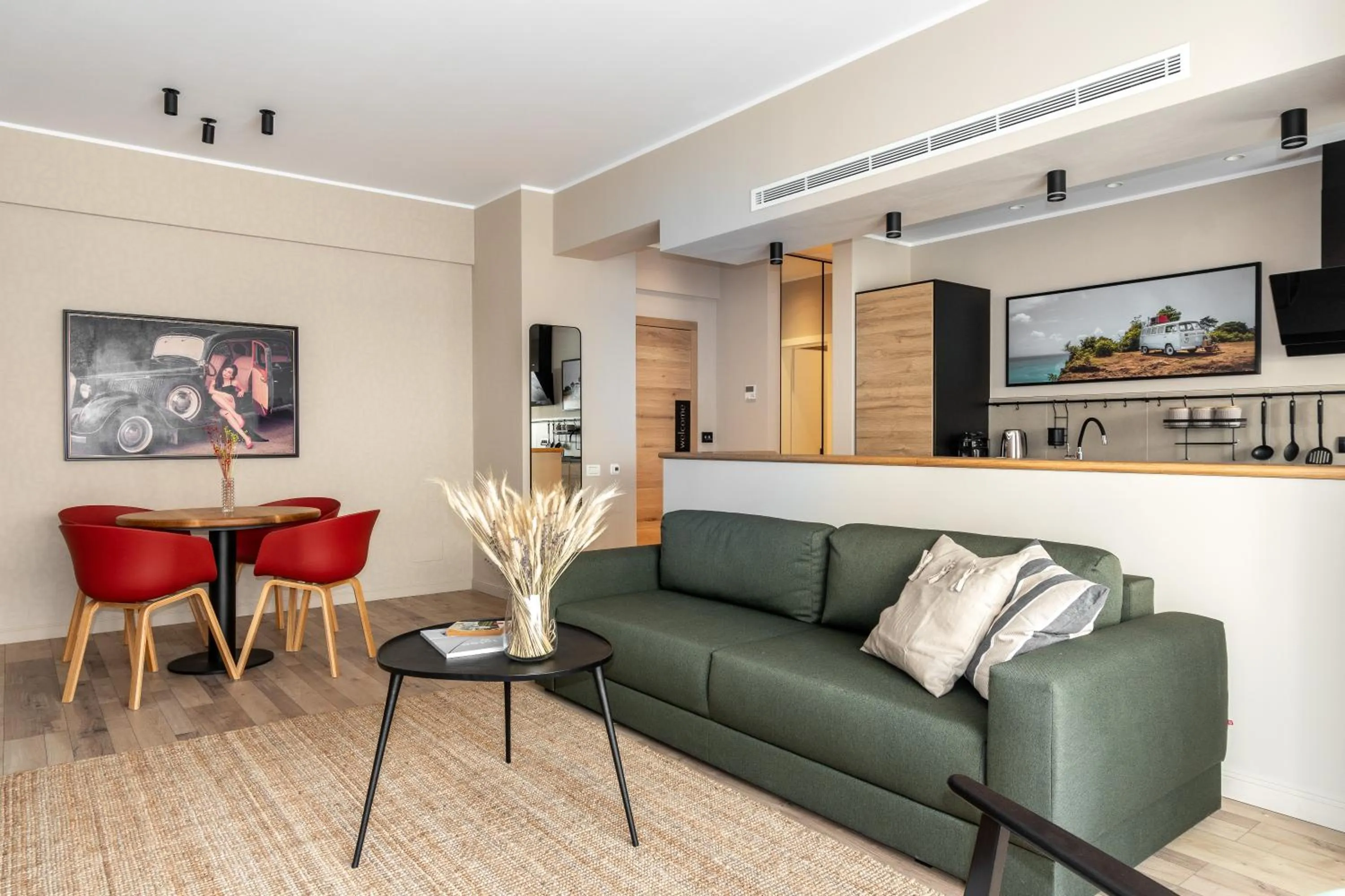 Living room in Maison Bucarest Apartments by Olala Homes