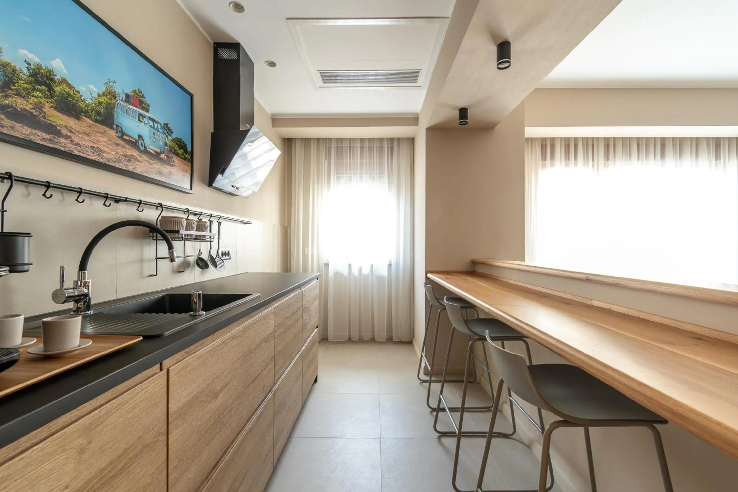 Kitchen or kitchenette in Maison Bucarest Apartments by Olala Homes