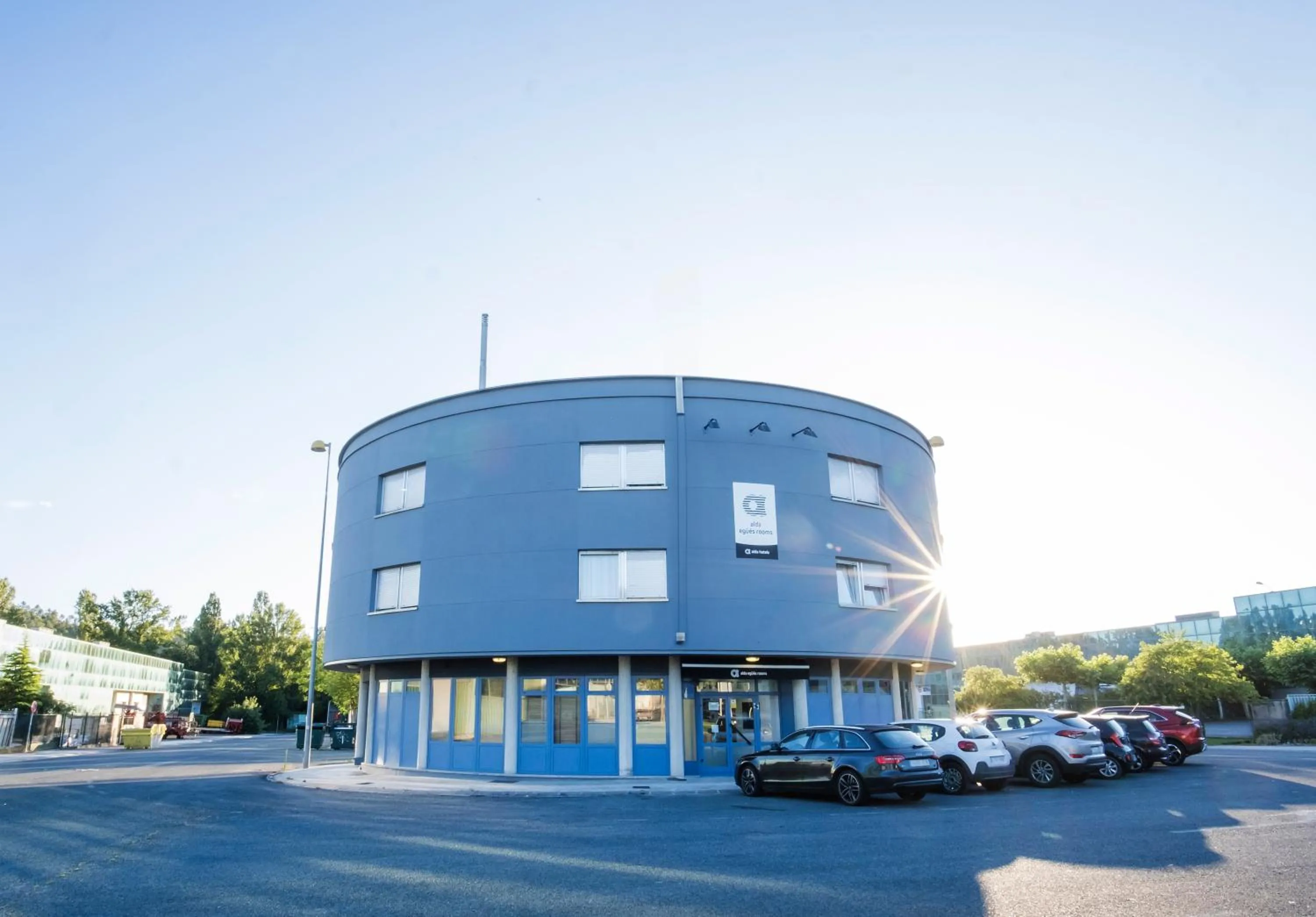 Property building in Alda Egues Rooms