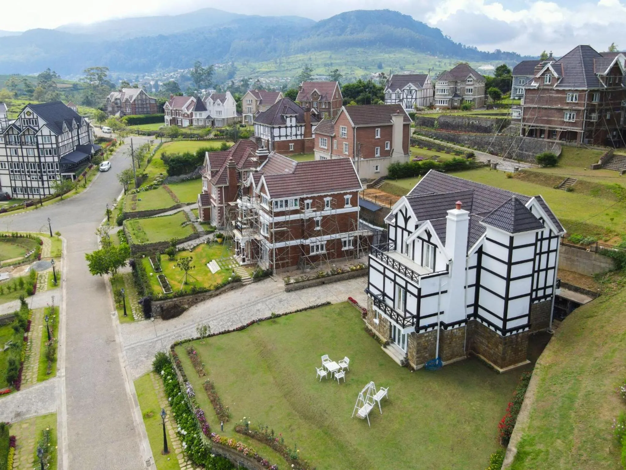 Bird's eye view in Little England by Joes