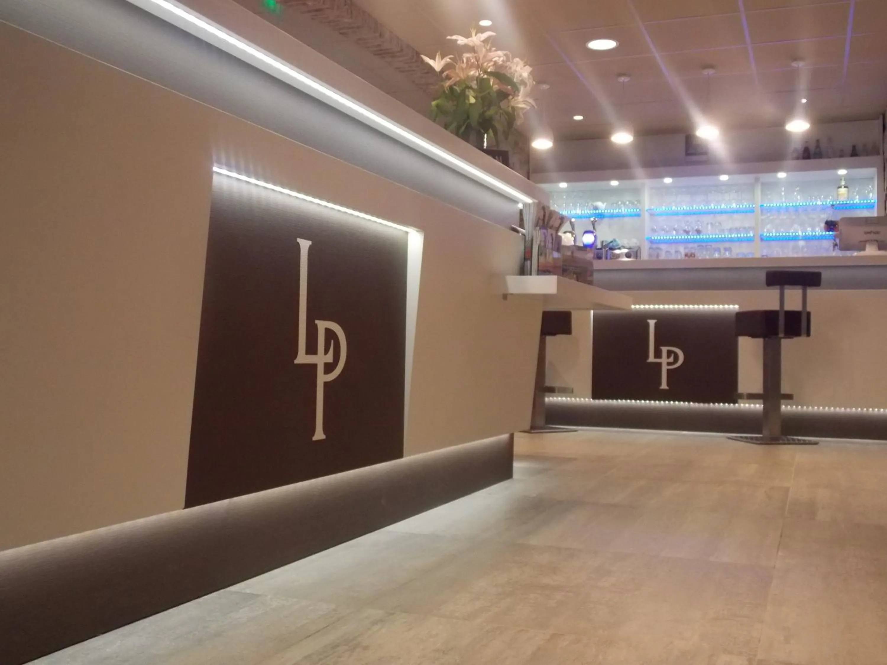 Lobby or reception in Hôtel de la Paix