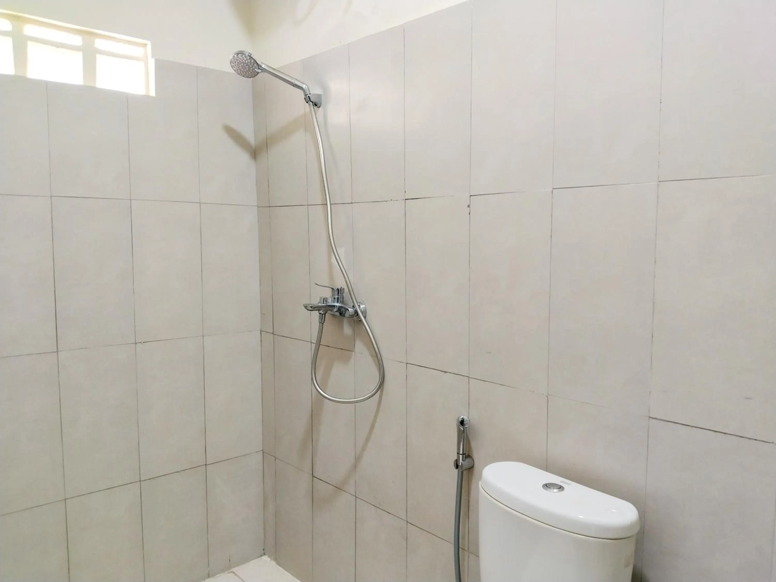 Yayah Guest House Syariah by Cocotel