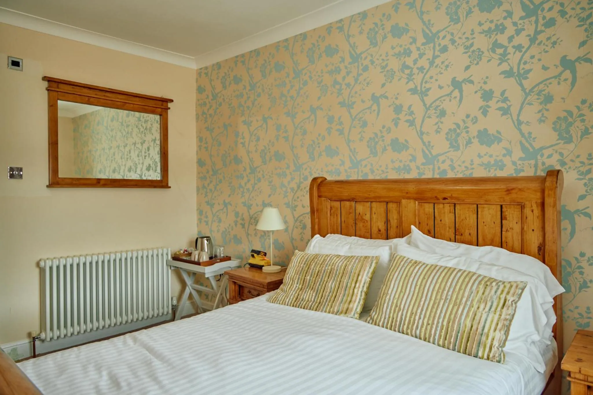 Bedroom in The Pennine Inn