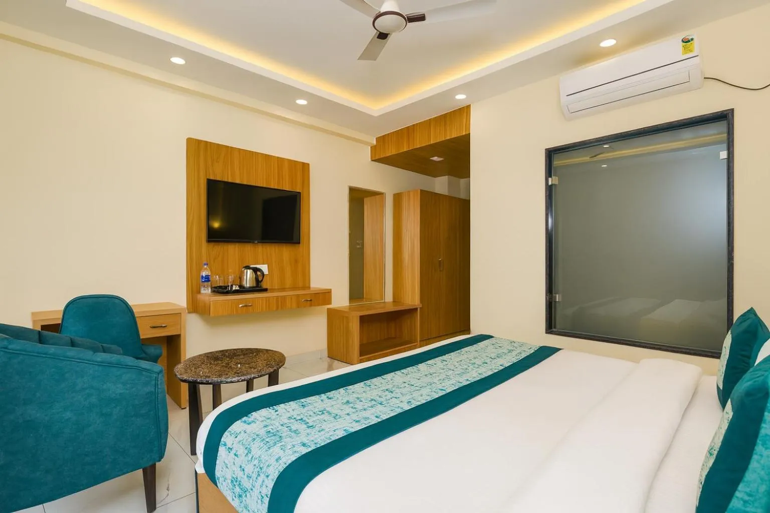 Bedroom in Hotel Pawan Regency- Best Mountain View Hotel In McLeodganj