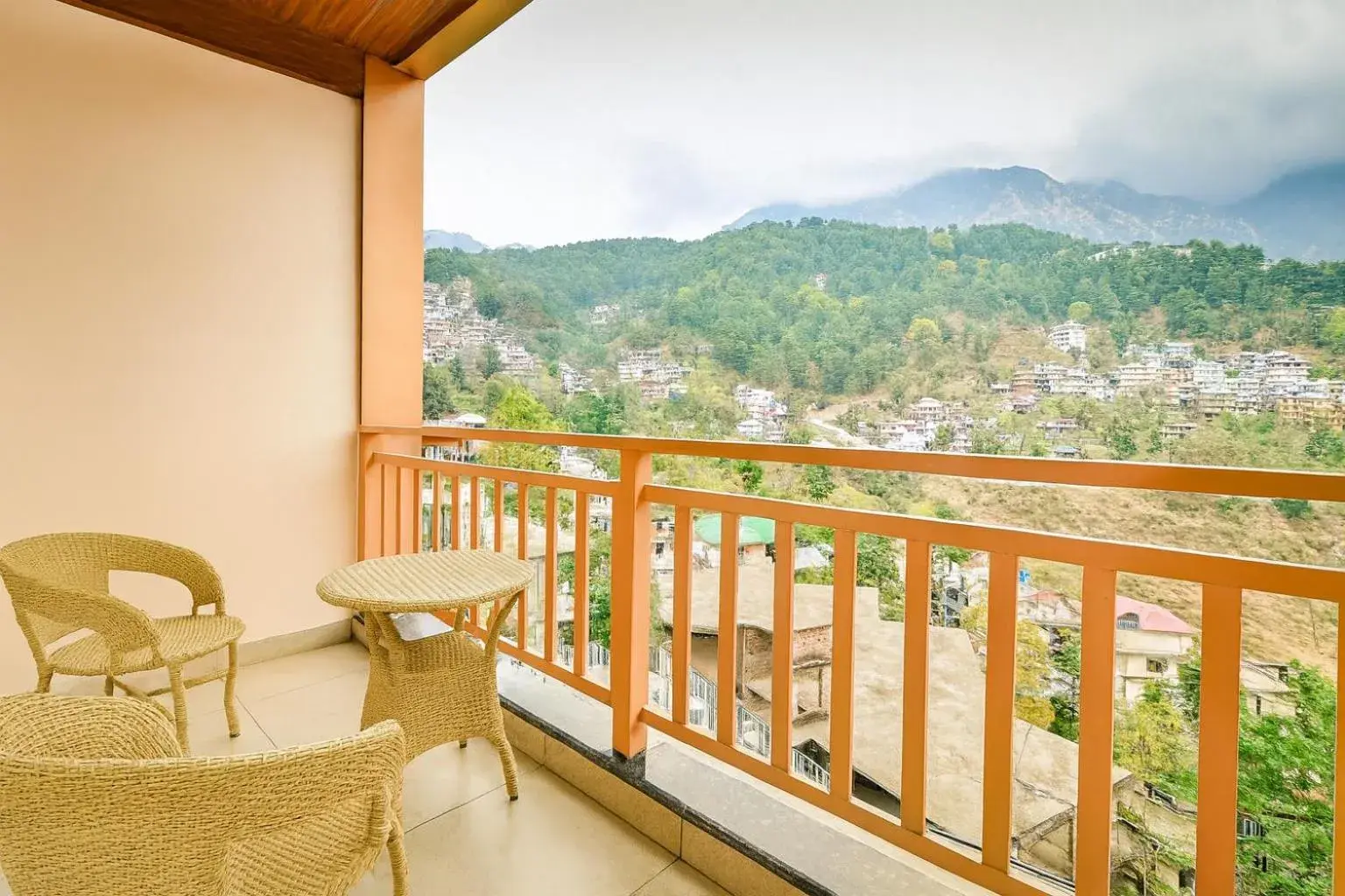 King Room with Balcony in Hotel Pawan Regency- Best Mountain View Hotel In McLeodganj King Room with Balcony in Hotel Pawan Regency- Best Mountain View Hotel In McLeodganj
