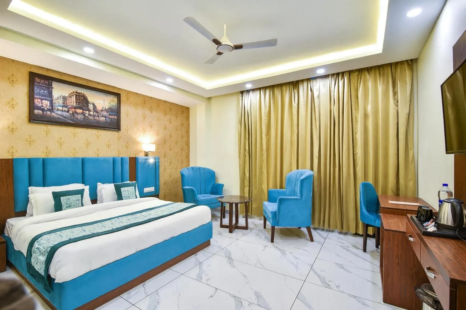 Bedroom in Hotel Pawan Regency- Best Mountain View Hotel In McLeodganj