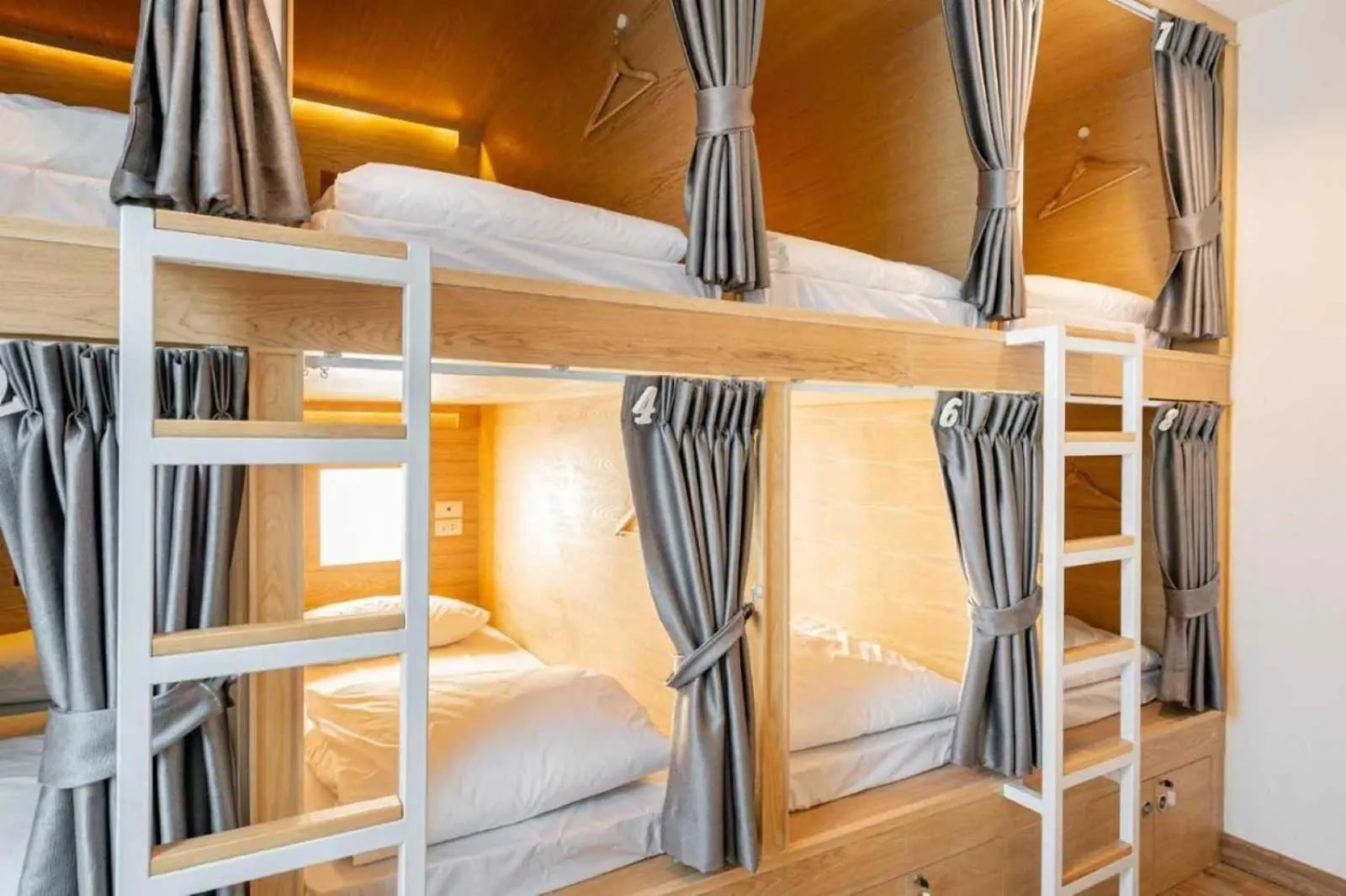 Other, Bed in Cape Ratchada.