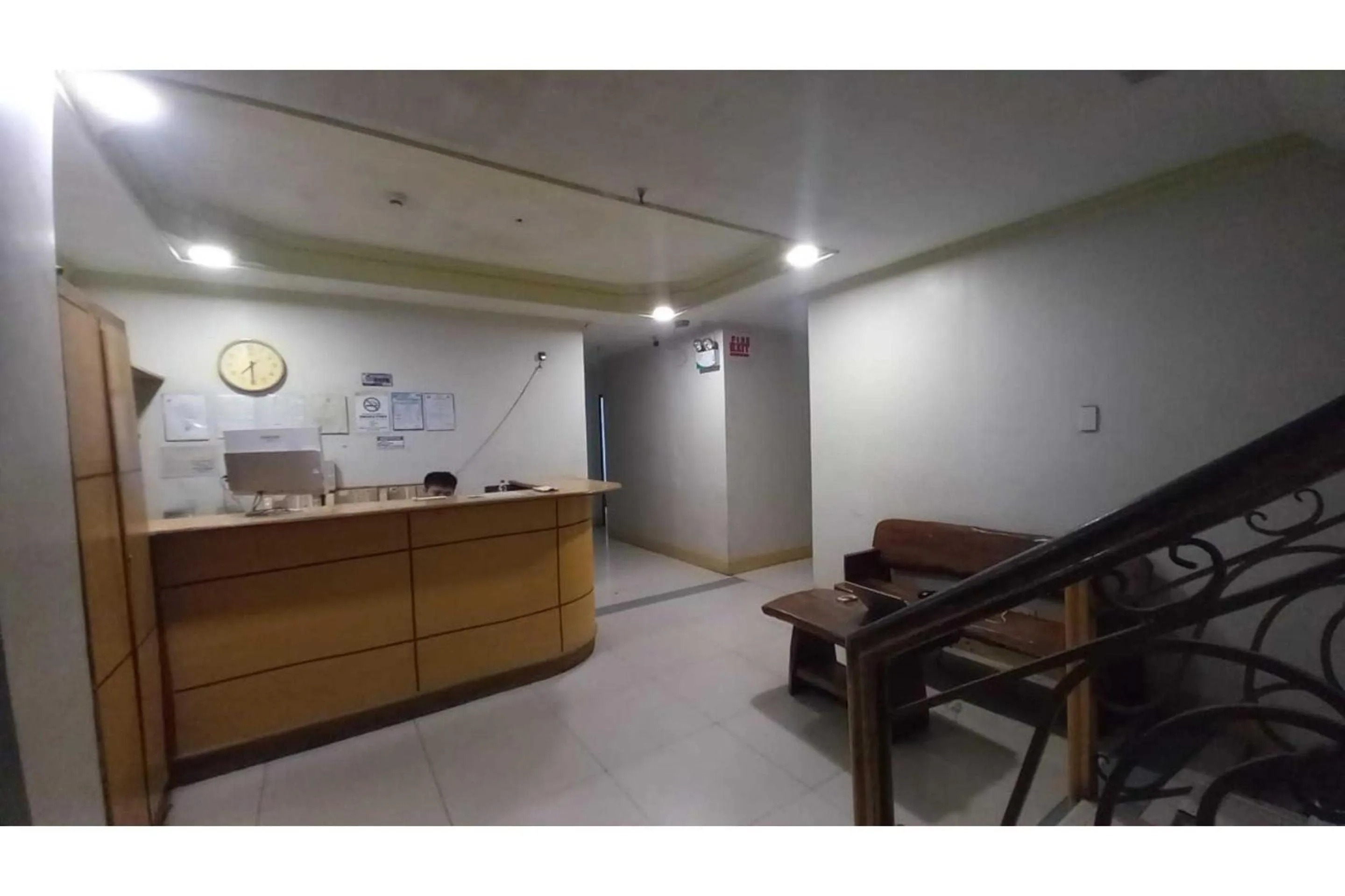 Lobby or reception in OYO 1066 Dorotello Apartelle