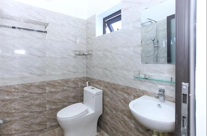 Bathroom in Phat Tai Hotel And Apartment