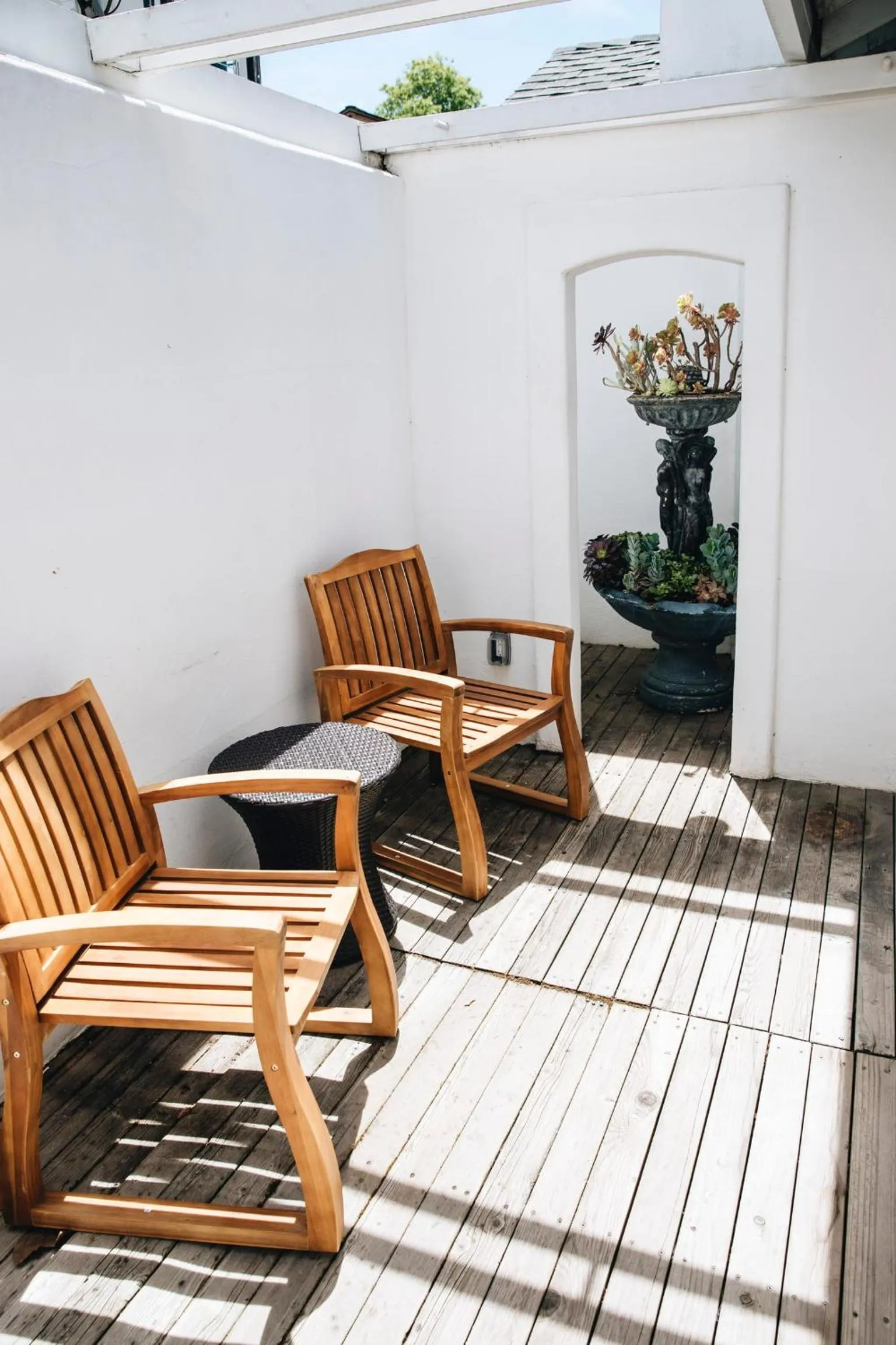 Patio in Cottage Inn & Spa