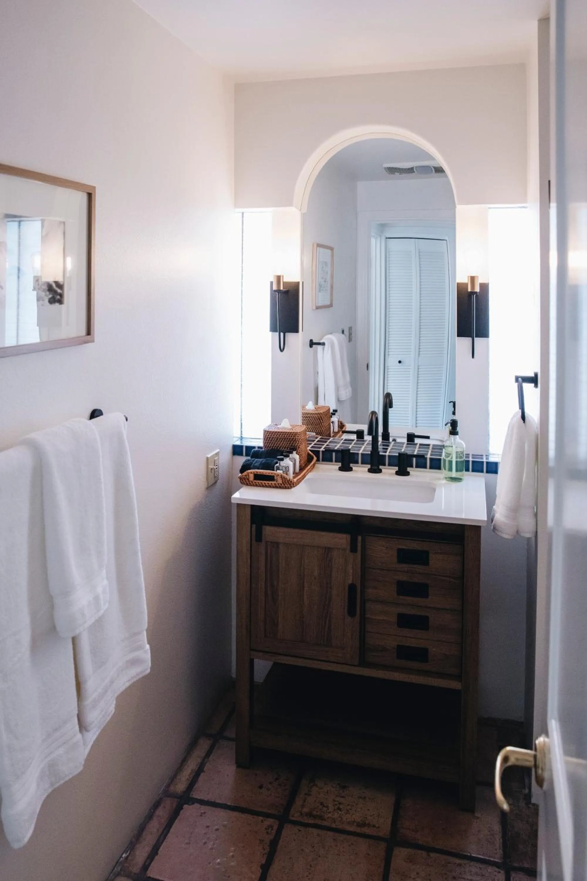 Bathroom in Cottage Inn & Spa