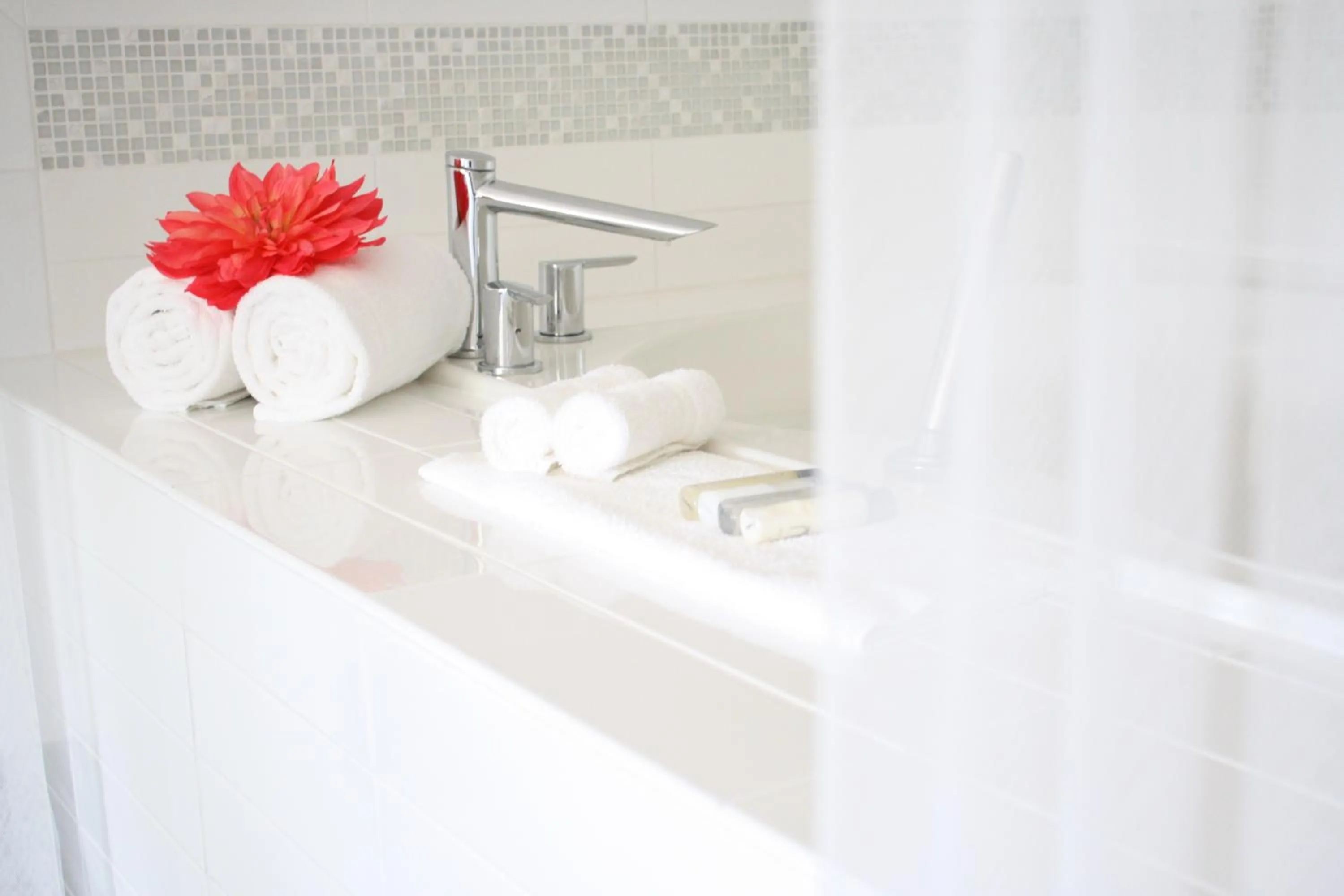 Living room in Schoenbrunn Inn