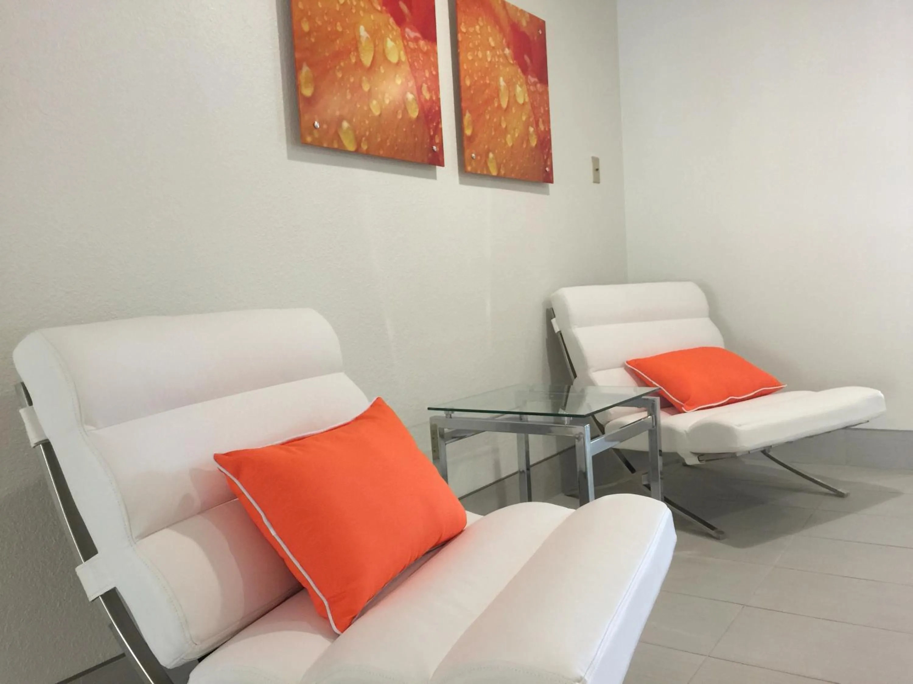 Lobby or reception in Schoenbrunn Inn