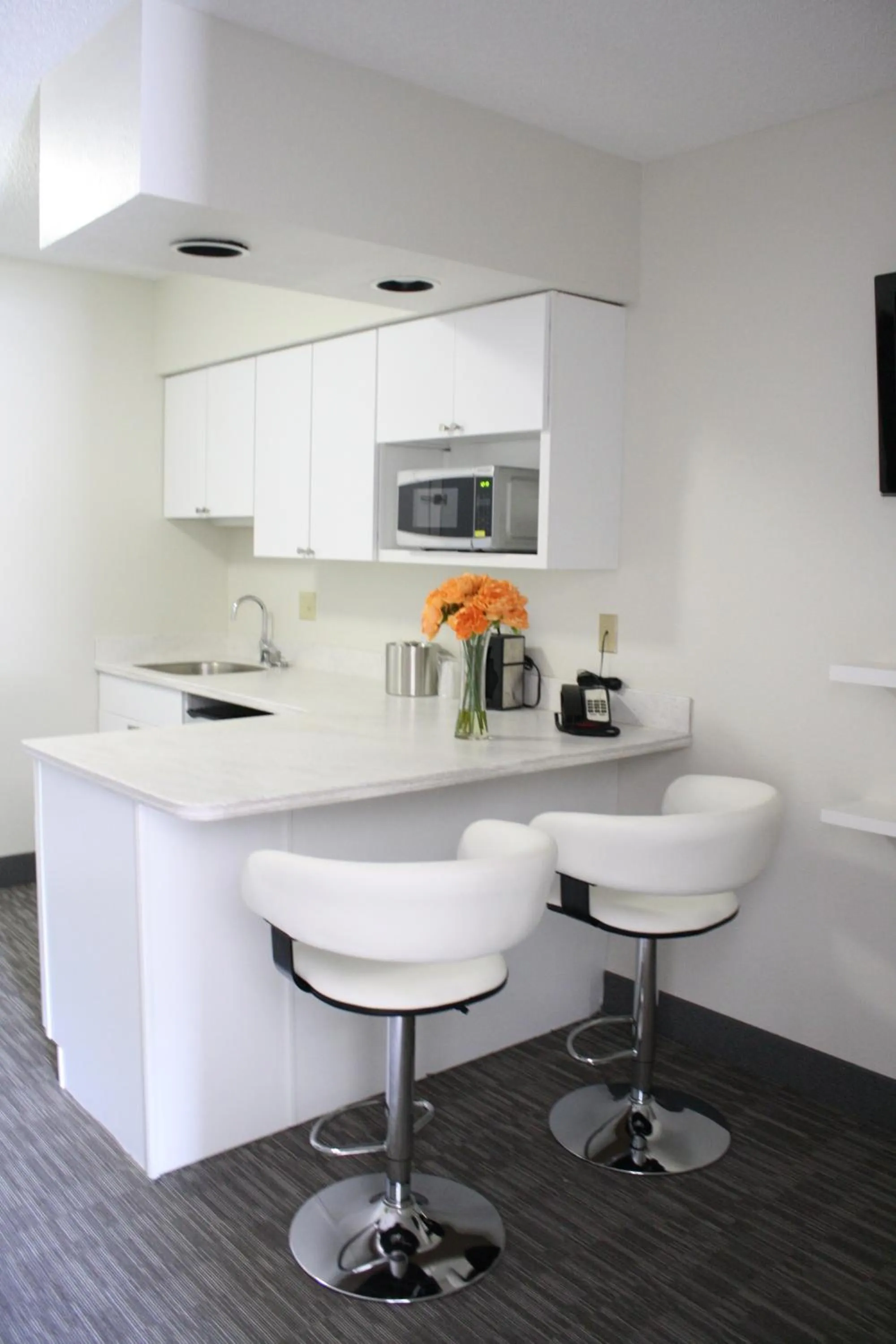 Kitchen or kitchenette in Schoenbrunn Inn