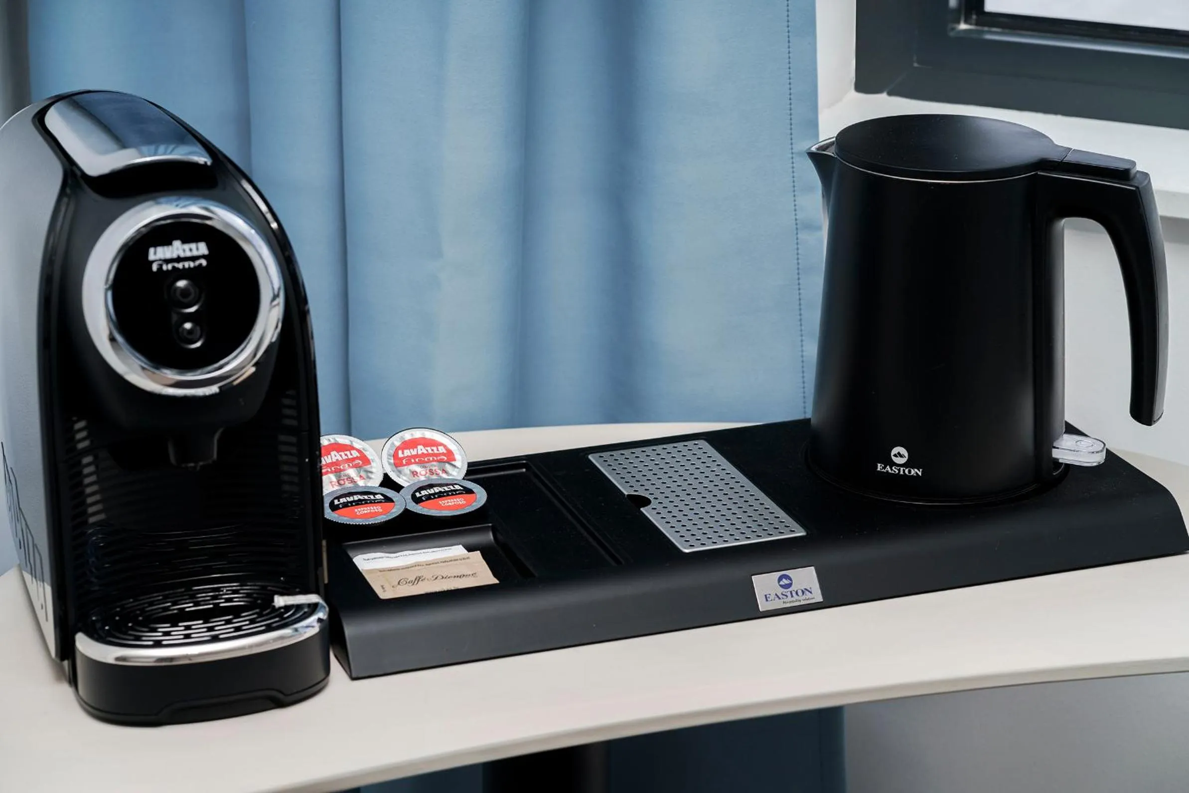 Coffee/tea facilities in SeeSea Hotel