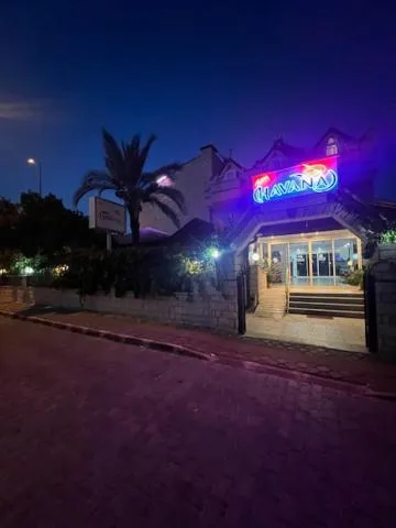 Night in HAVANA HOTEL