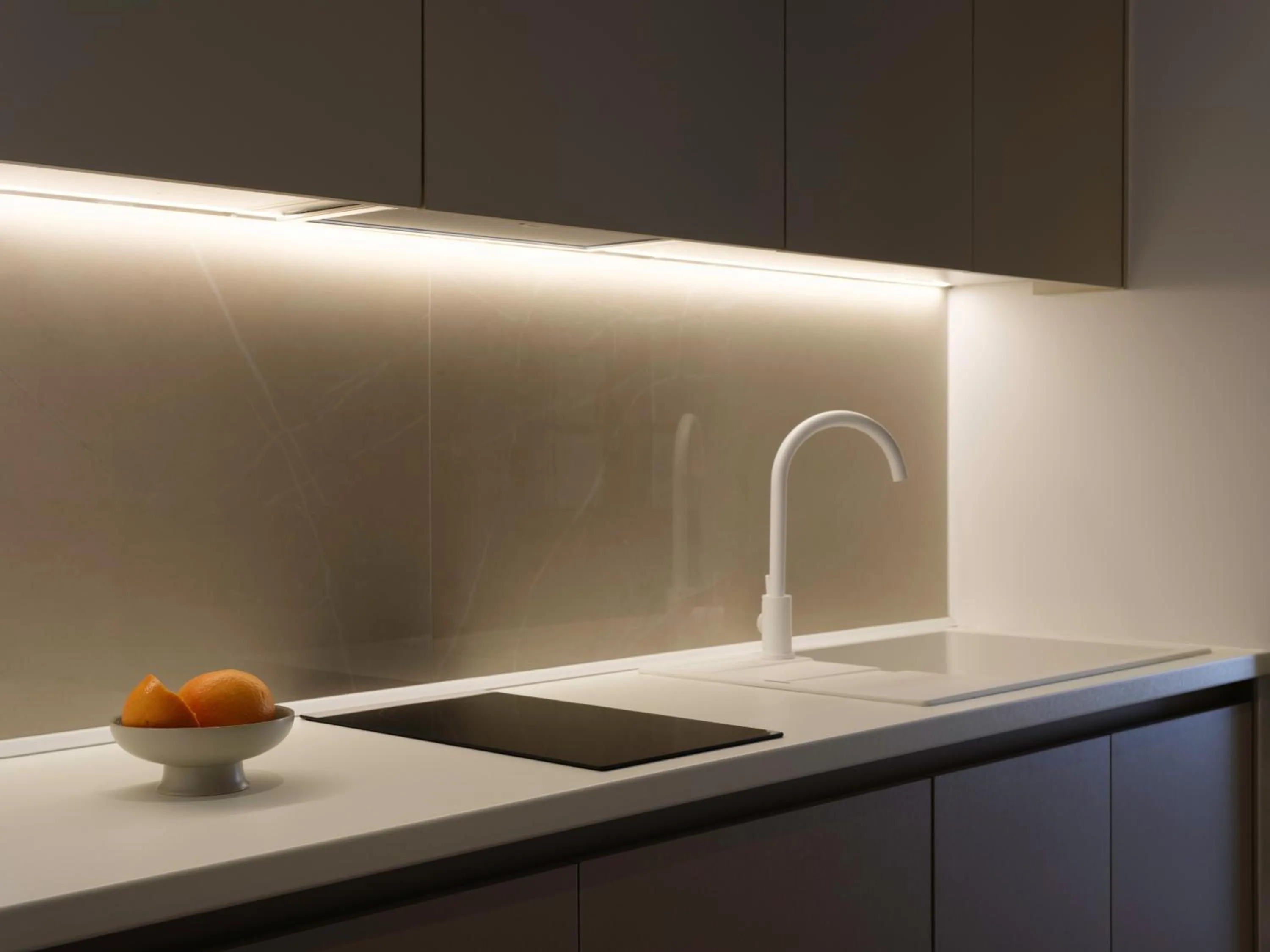 Kitchen or kitchenette in Golden Luxury Suites