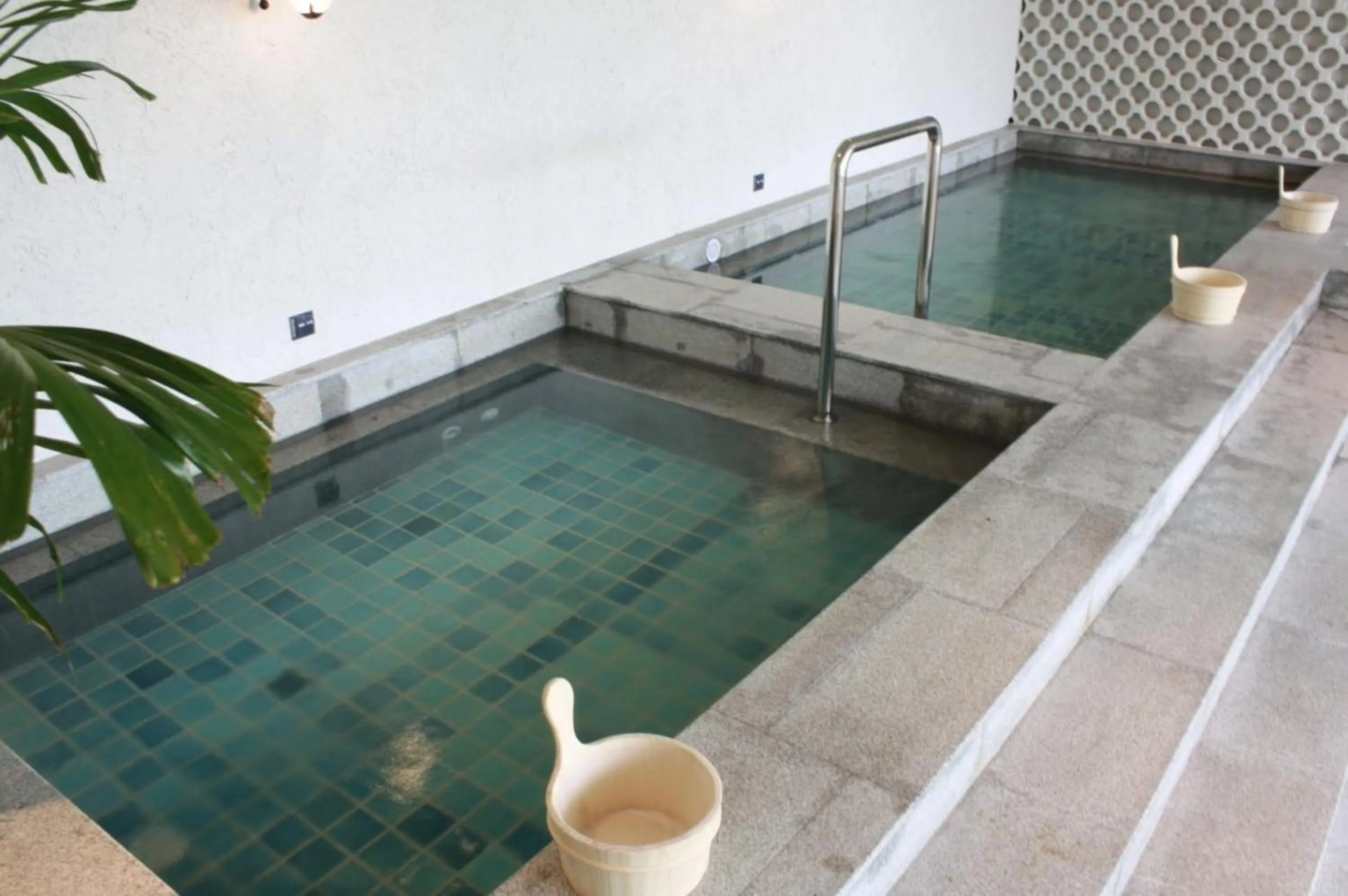 Steam room in Balcony Courtyard Sriracha Hotel & Serviced Apartments