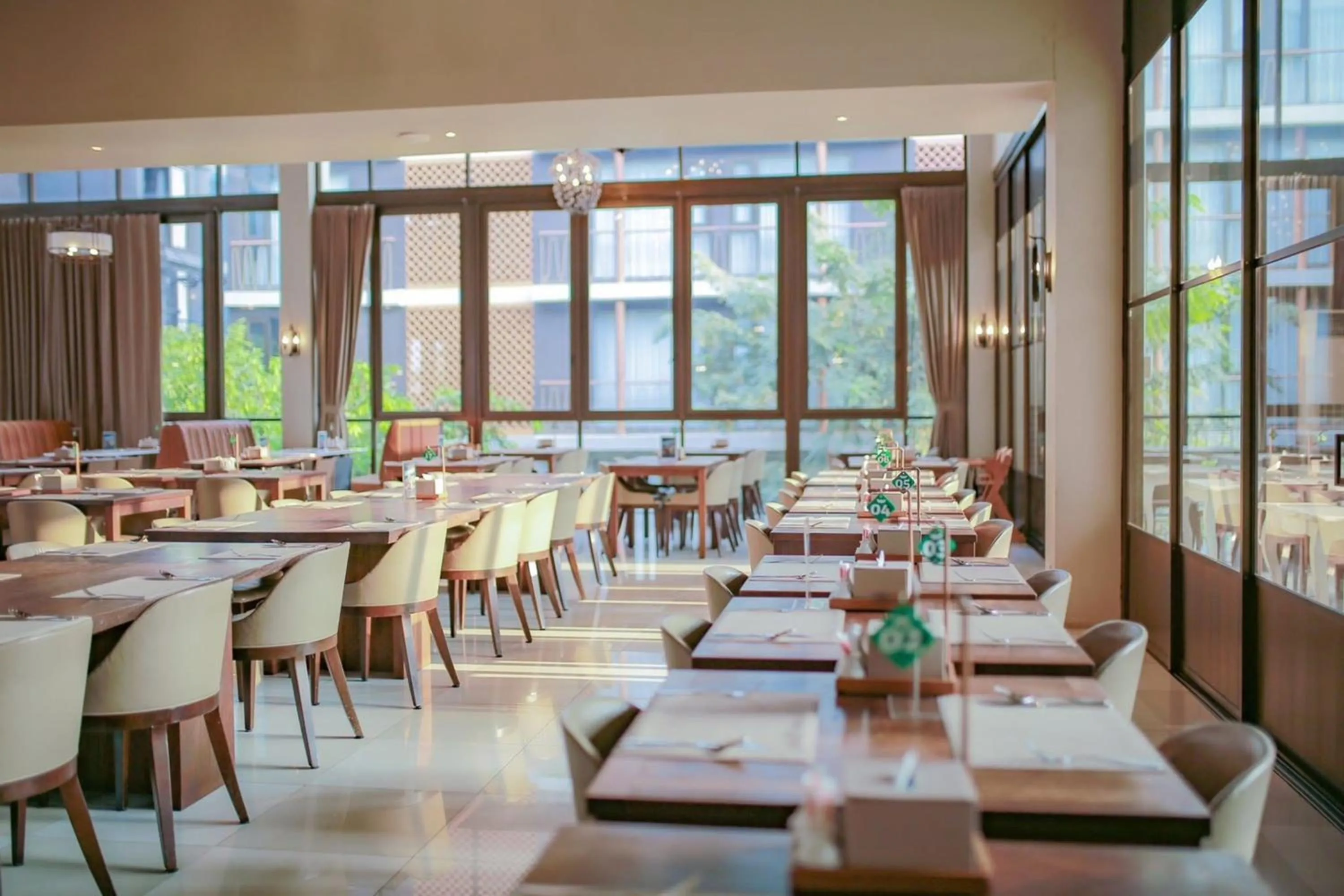 Restaurant/places to eat in Balcony Courtyard Sriracha Hotel & Serviced Apartments
