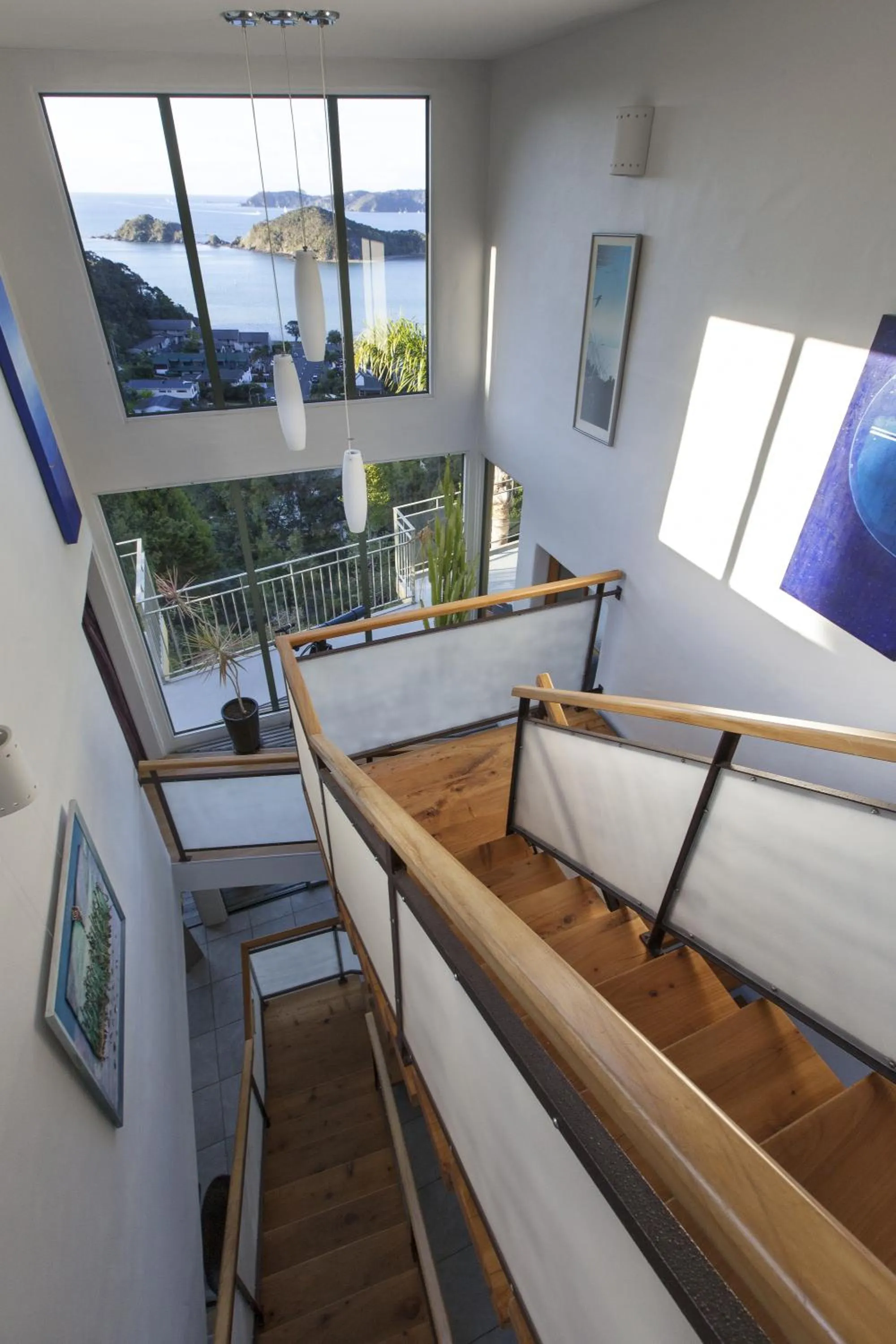 Area and facilities in Allegra House