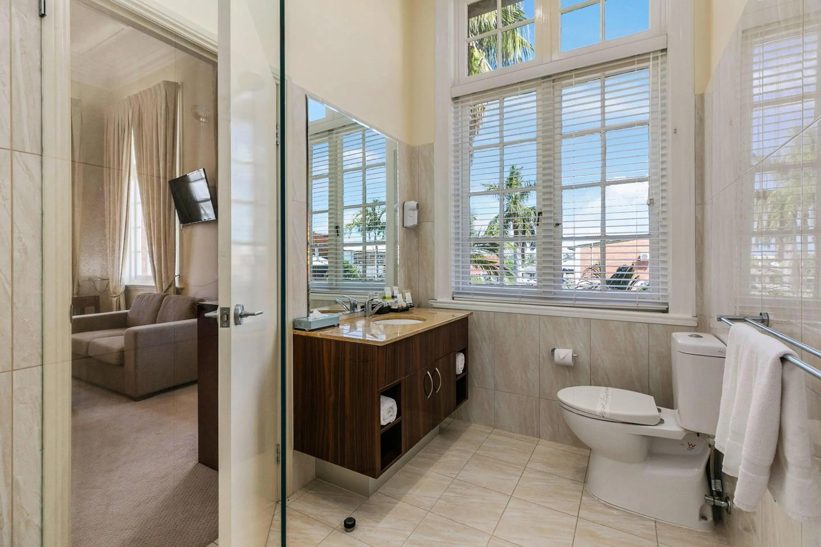 Bedroom in Quality Hotel Regent Rockhampton