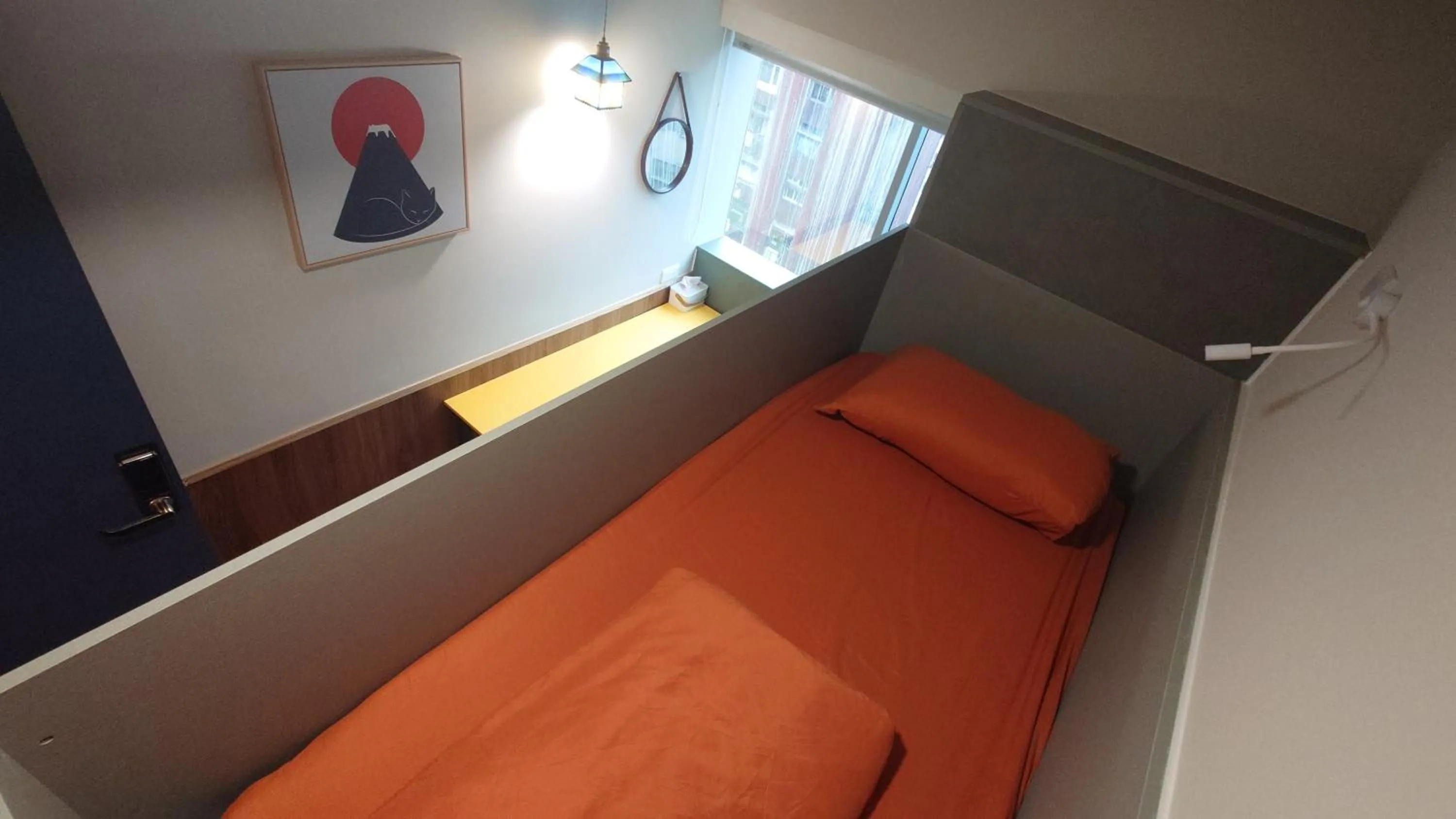 Photo of the whole room, Bed in Formosa 101