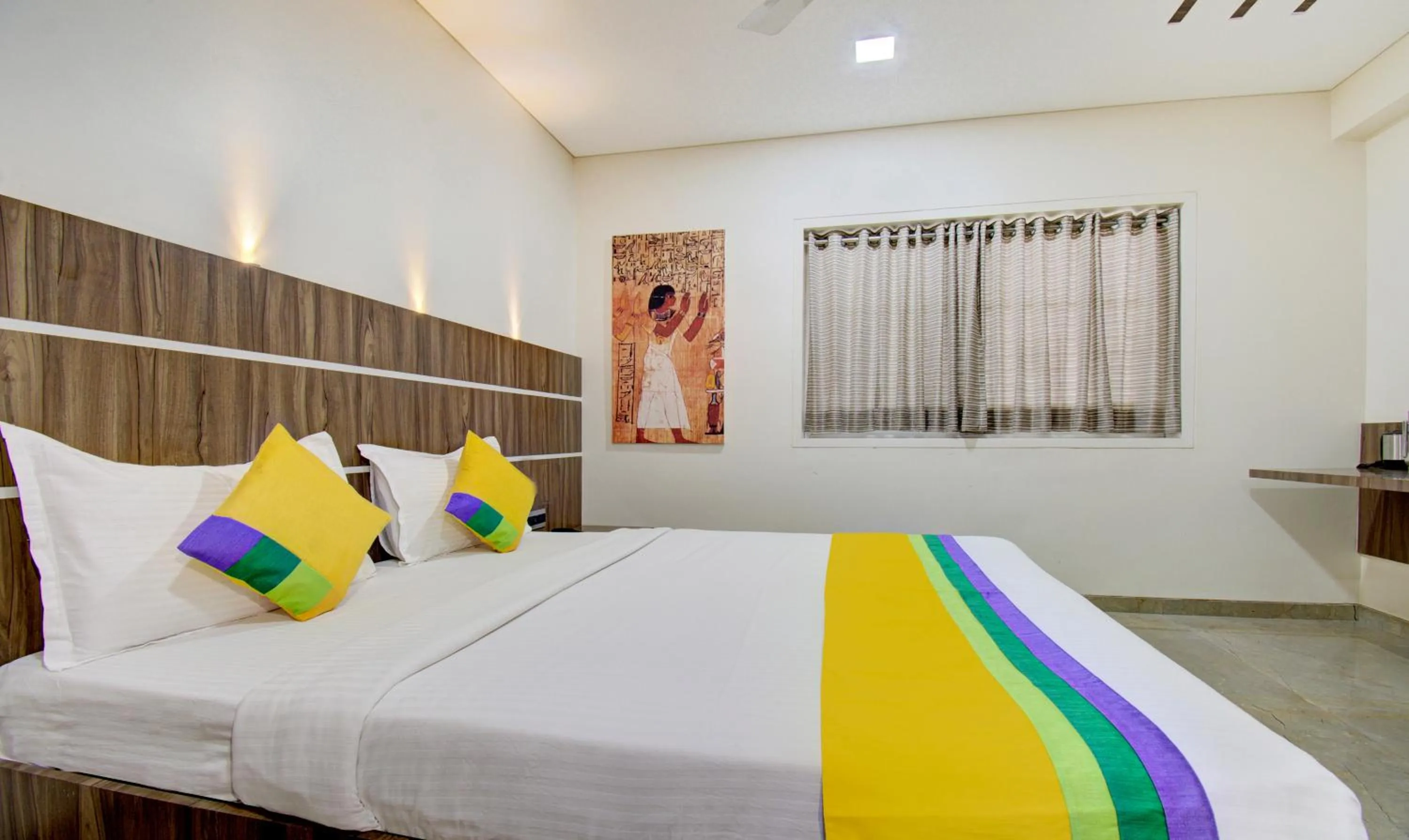 Bedroom, Bed in Treebo Lalaji's Executive