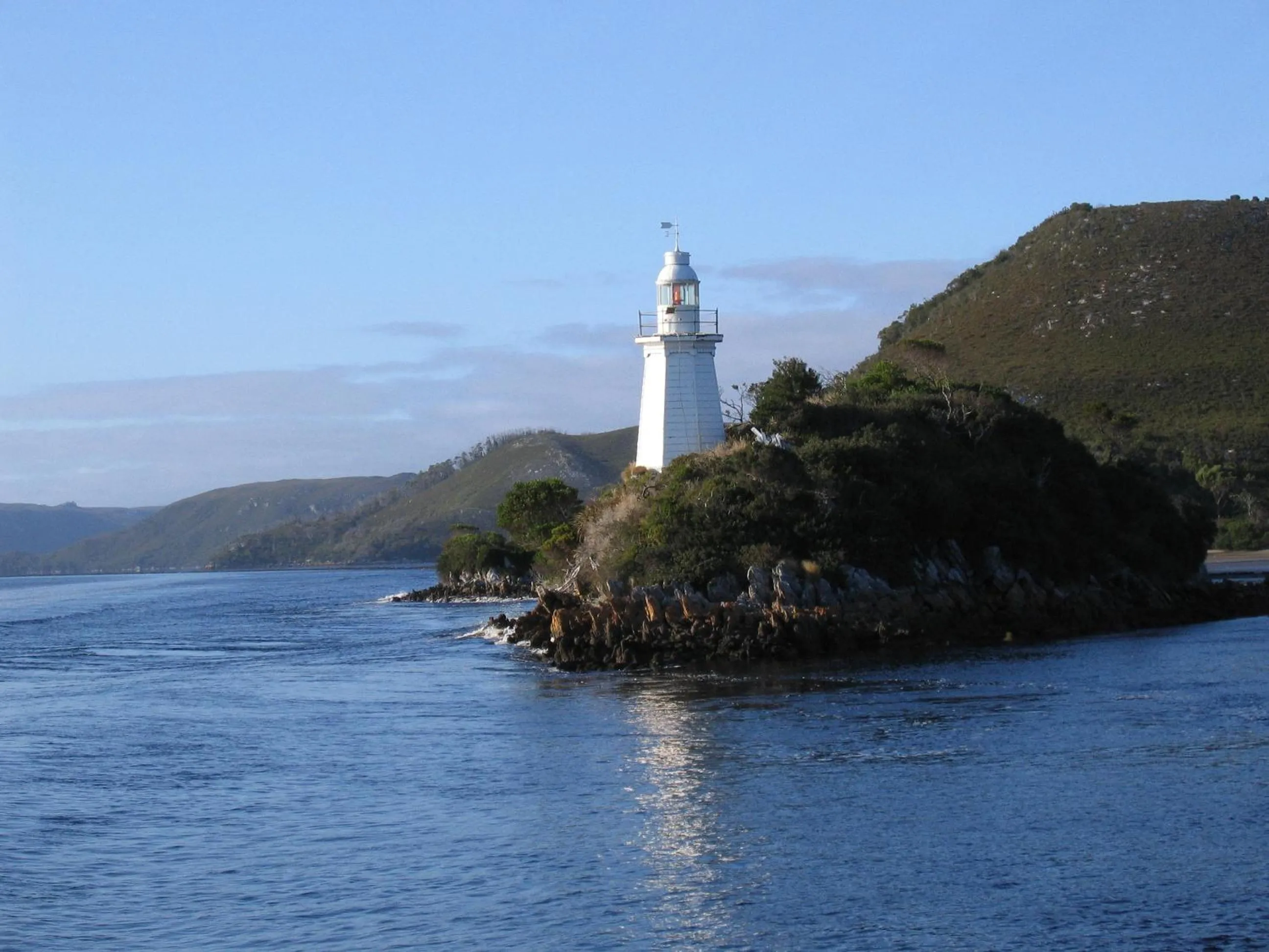 River view in Strahan Bungalows