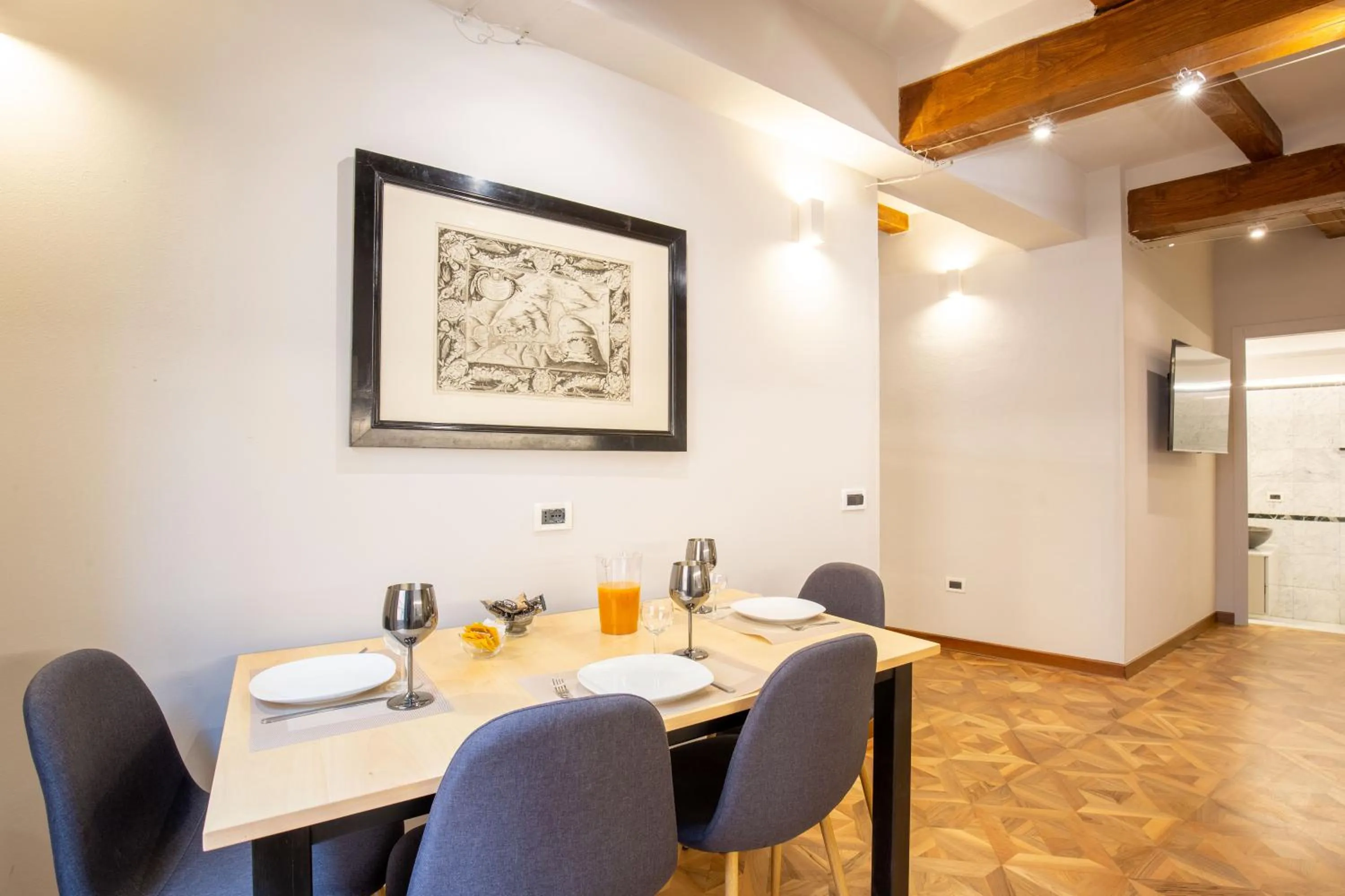 Seating area in BolognaRoomscom - Falegnami Boutique