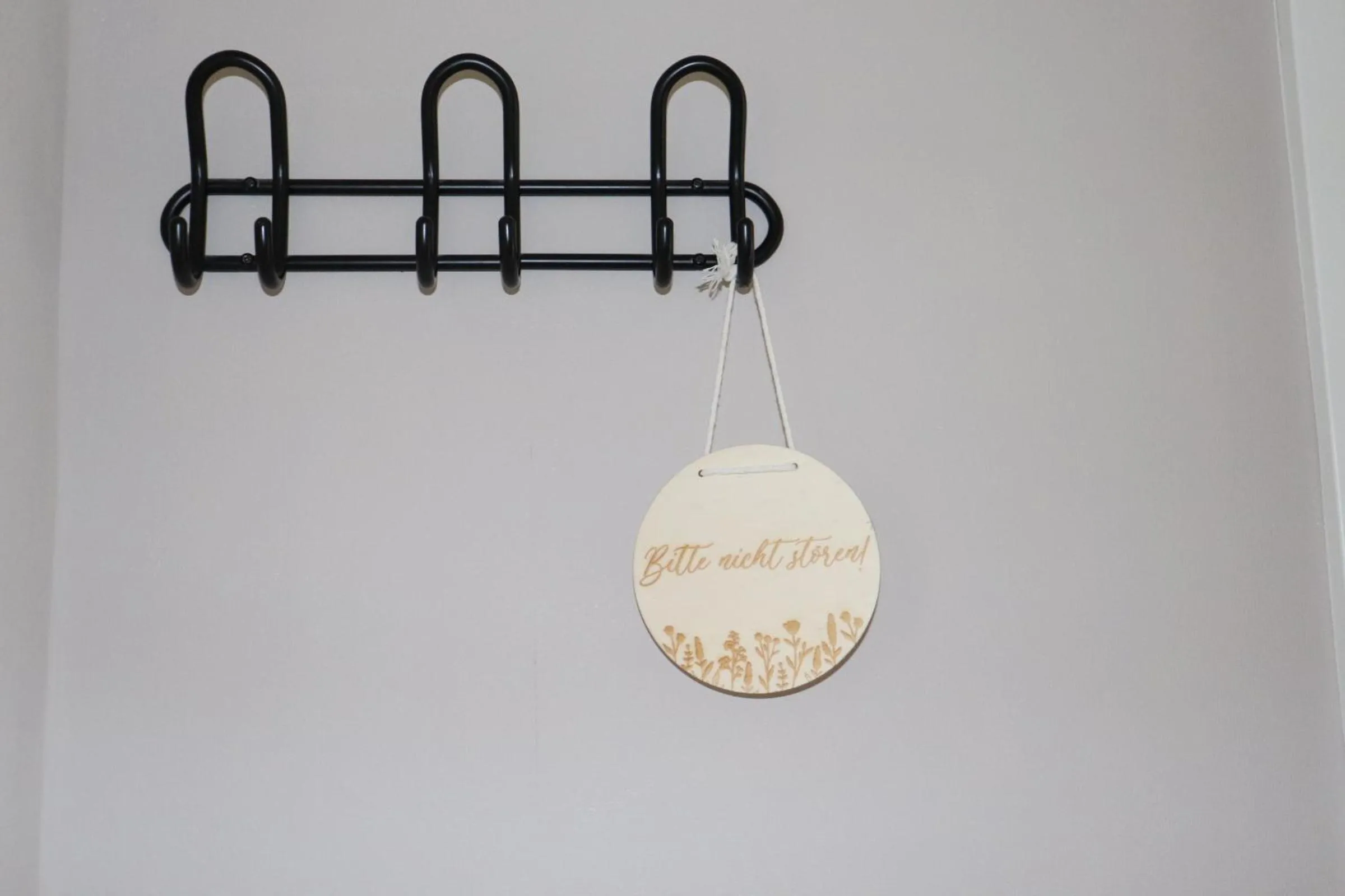 wardrobe in Pension und Apartment Landhaus Fricke