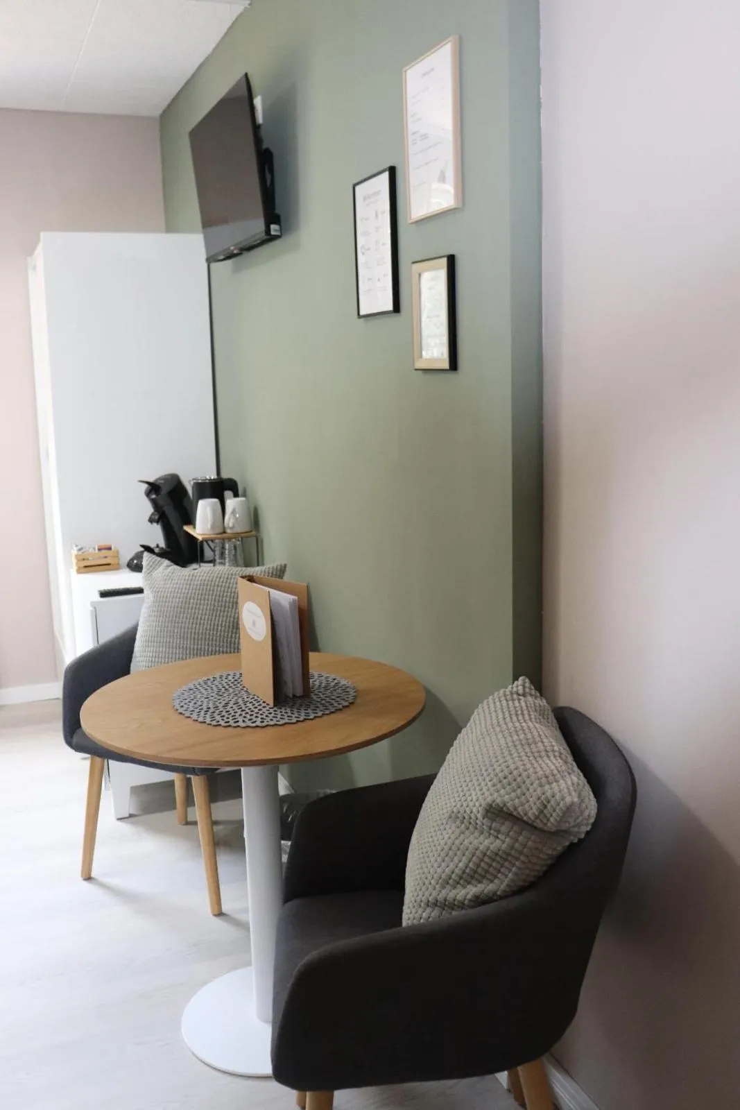 TV and multimedia in Pension und Apartment Landhaus Fricke