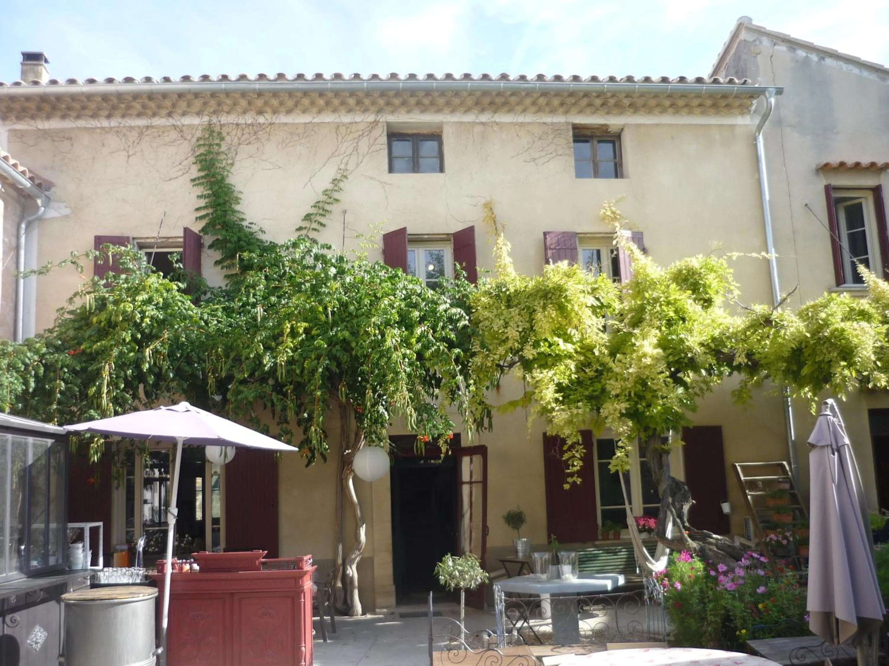 Property building in B&B Lily et Paul