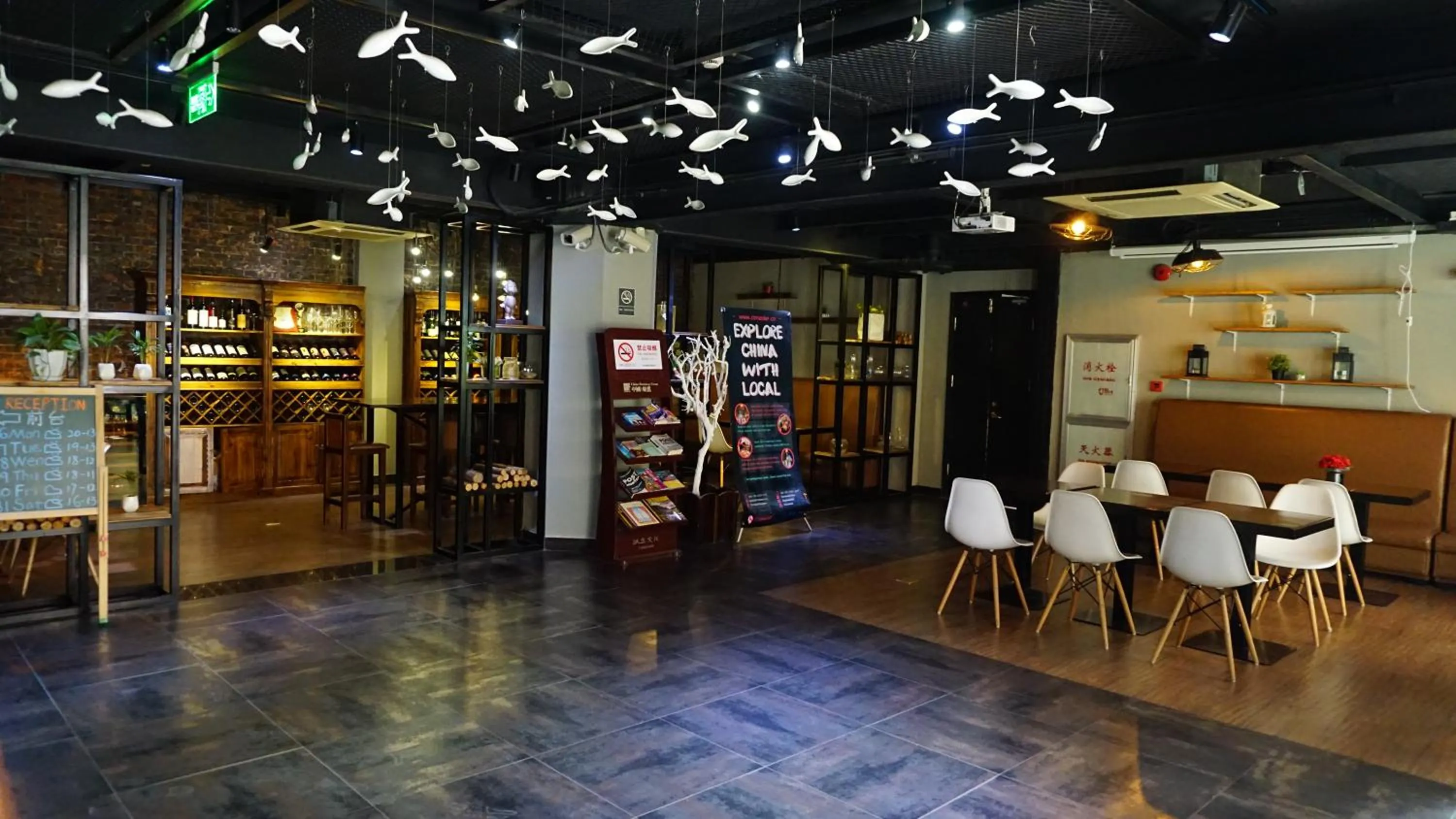 Lounge or bar in Shanghai Fish Inn East Nanjing Road