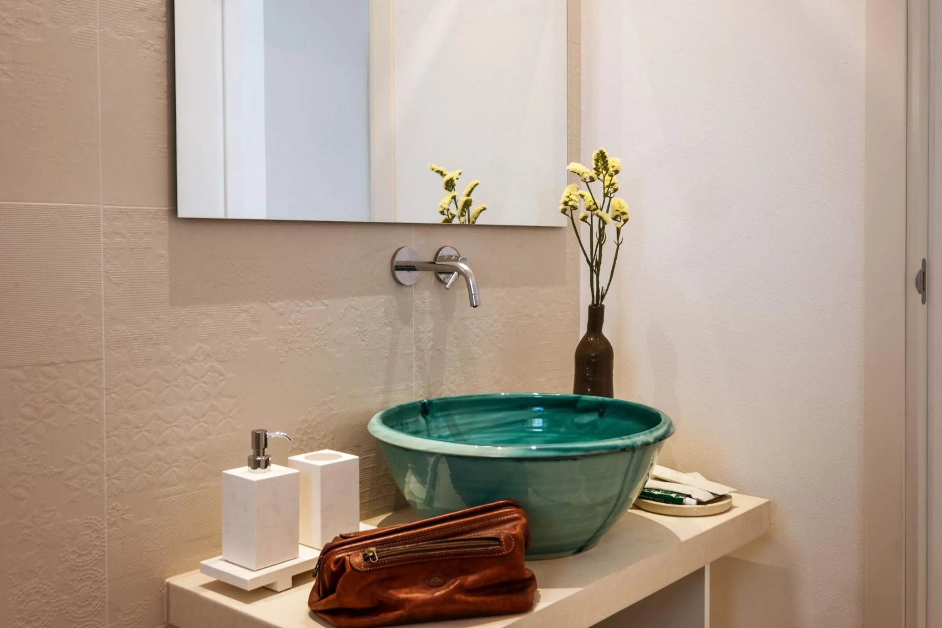 Bathroom in Secolario Masseria del Viverbene