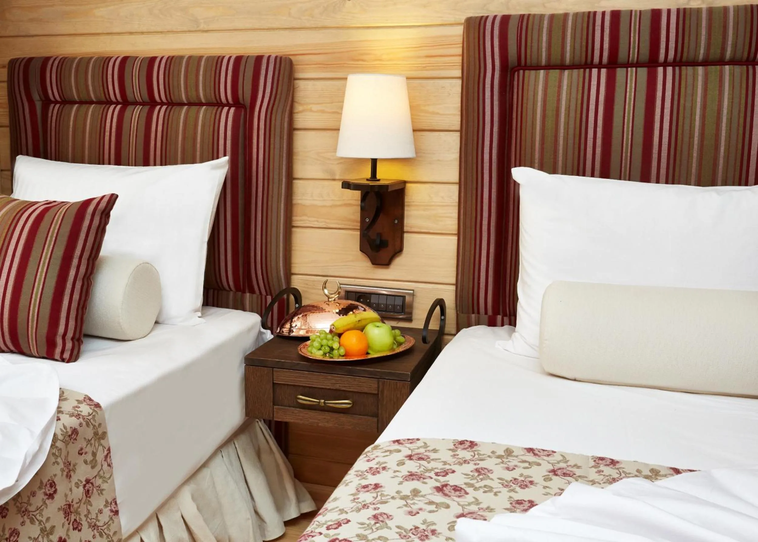 Balcony/Terrace, Bed in Royal Uzungol Hotel&Spa