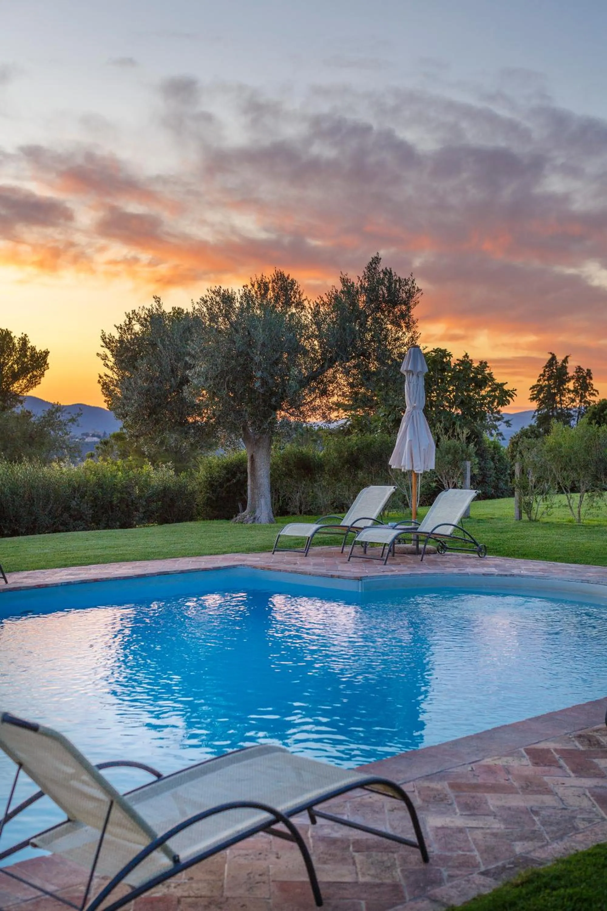 Swimming pool in Wine Relais In Montecucco - ColleMassari Hospitality
