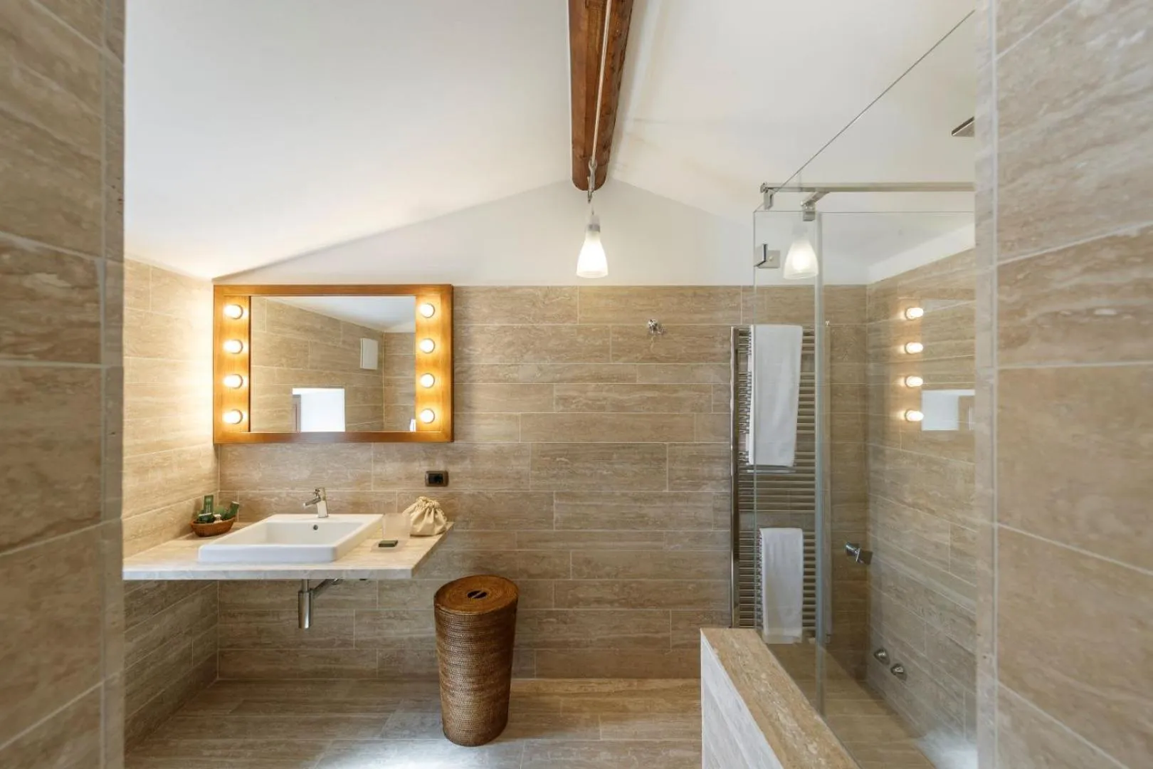 Bathroom in Wine Relais In Montecucco - ColleMassari Hospitality