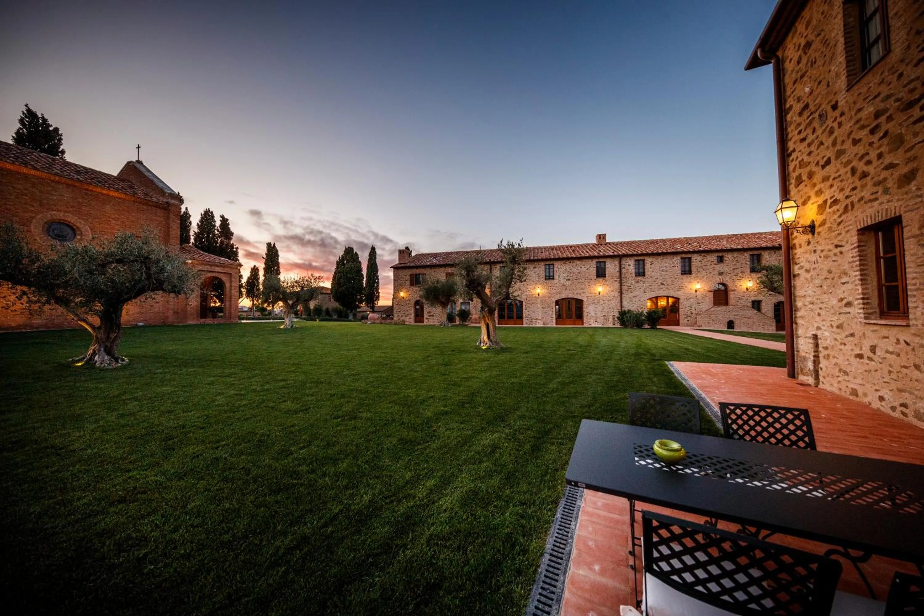 Garden in Wine Relais In Montecucco - ColleMassari Hospitality